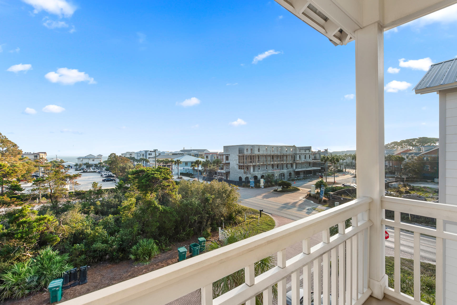 SOUTH SHORES - Residential