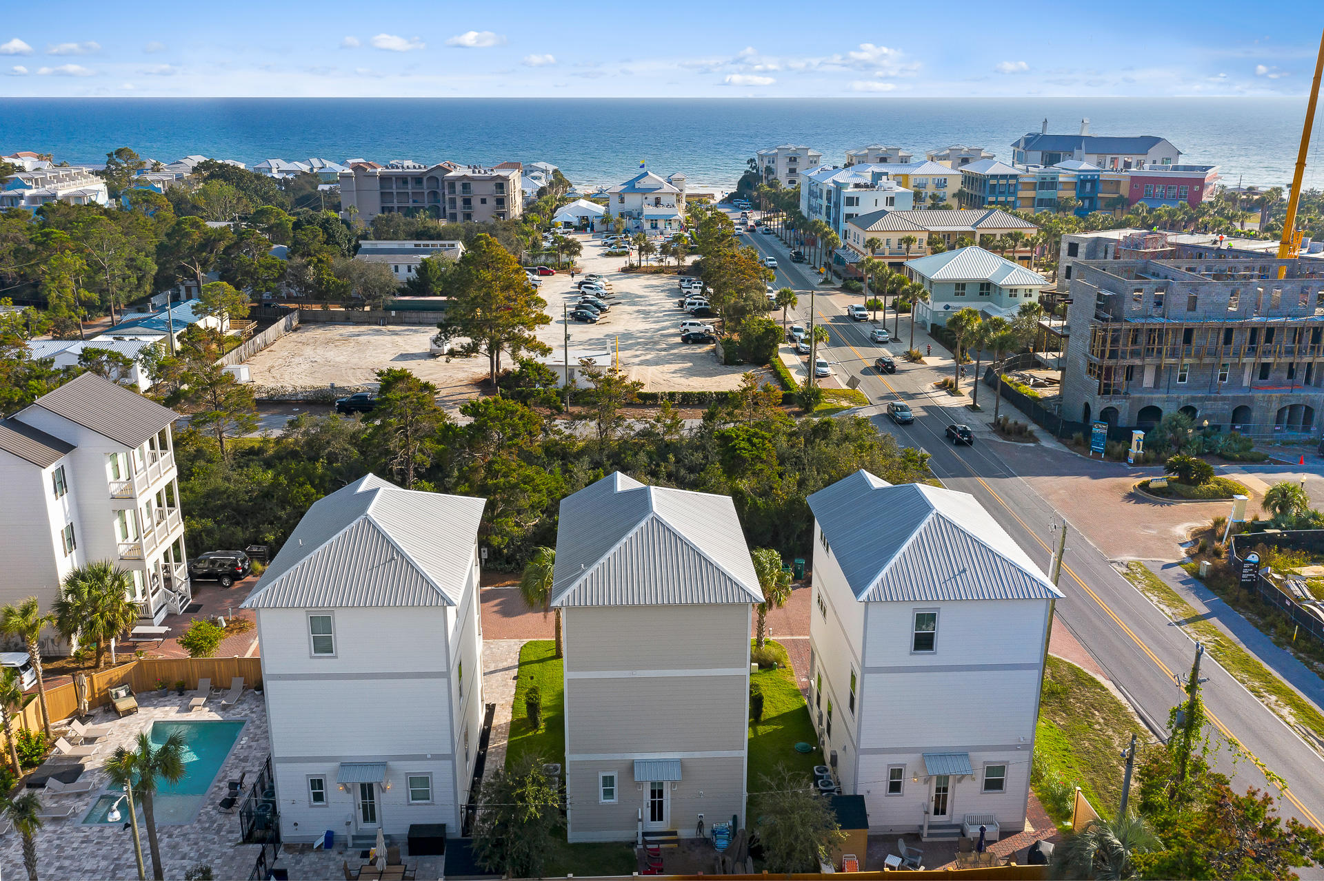 SOUTH SHORES - Residential