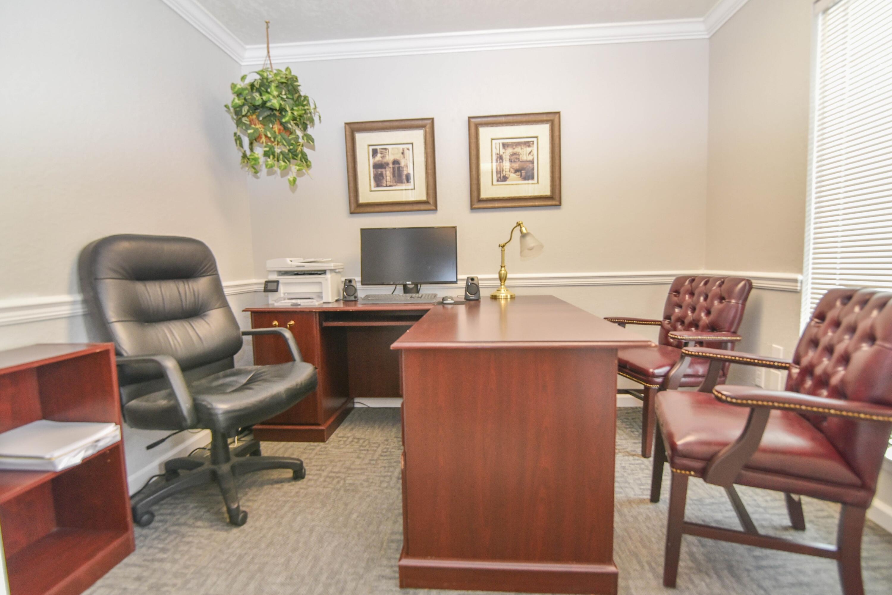 Fully furnished private office for rent. All utilities and internet included. Shared reception area, kitchenette, and restroom. Flexible about lease terms. Will consider month to month or long term. Professional business address at 225 Main Street in Destin. Would be great as a satellite office for an attorney, title company, or other professional. 

Office ''A'' is $450 per month (plus 6.50% state sales tax) and $450 security deposit.