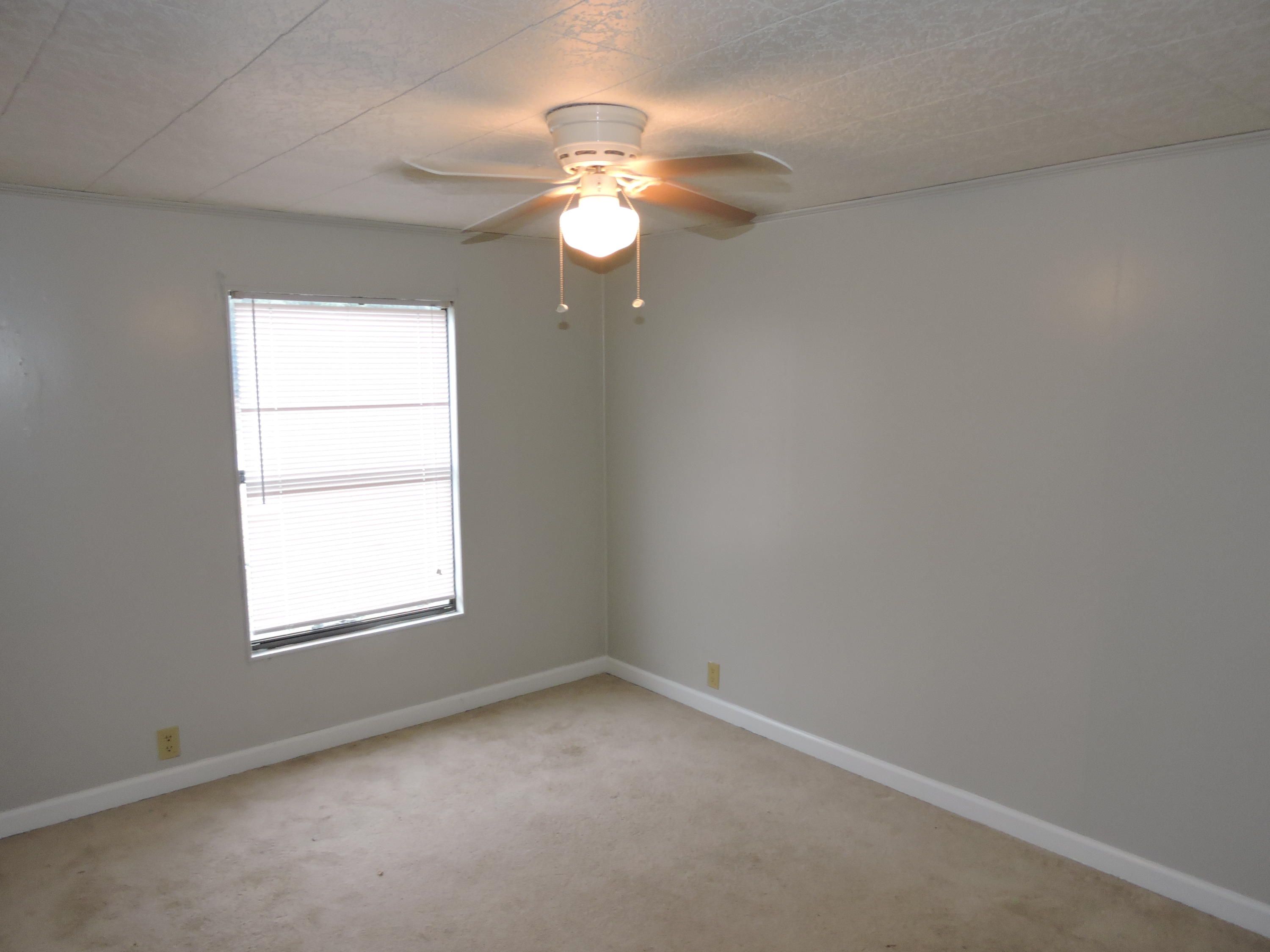 METES & BOUNDS - Residential Lease