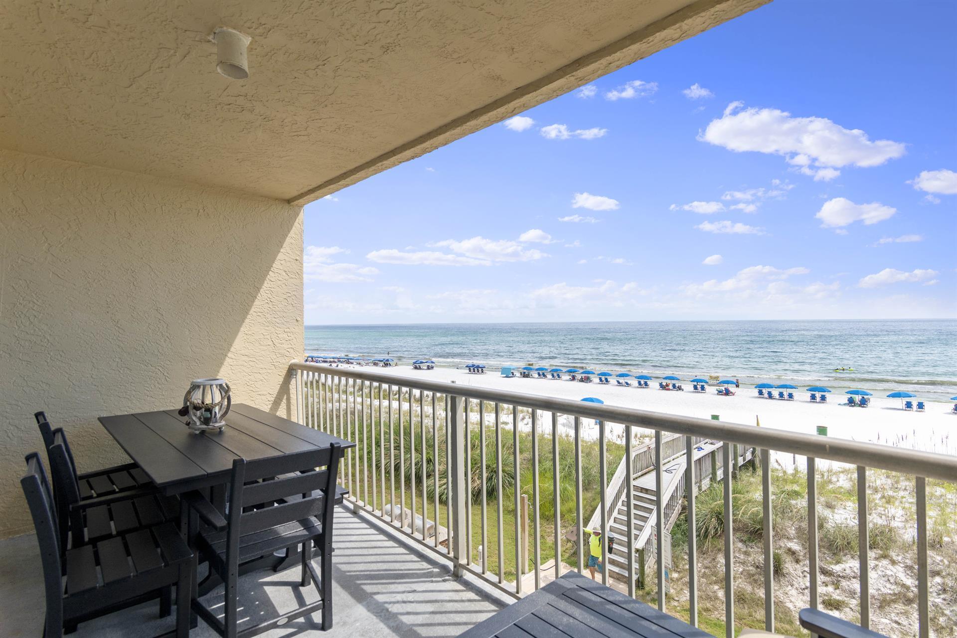SEAFARER CONDO - Residential