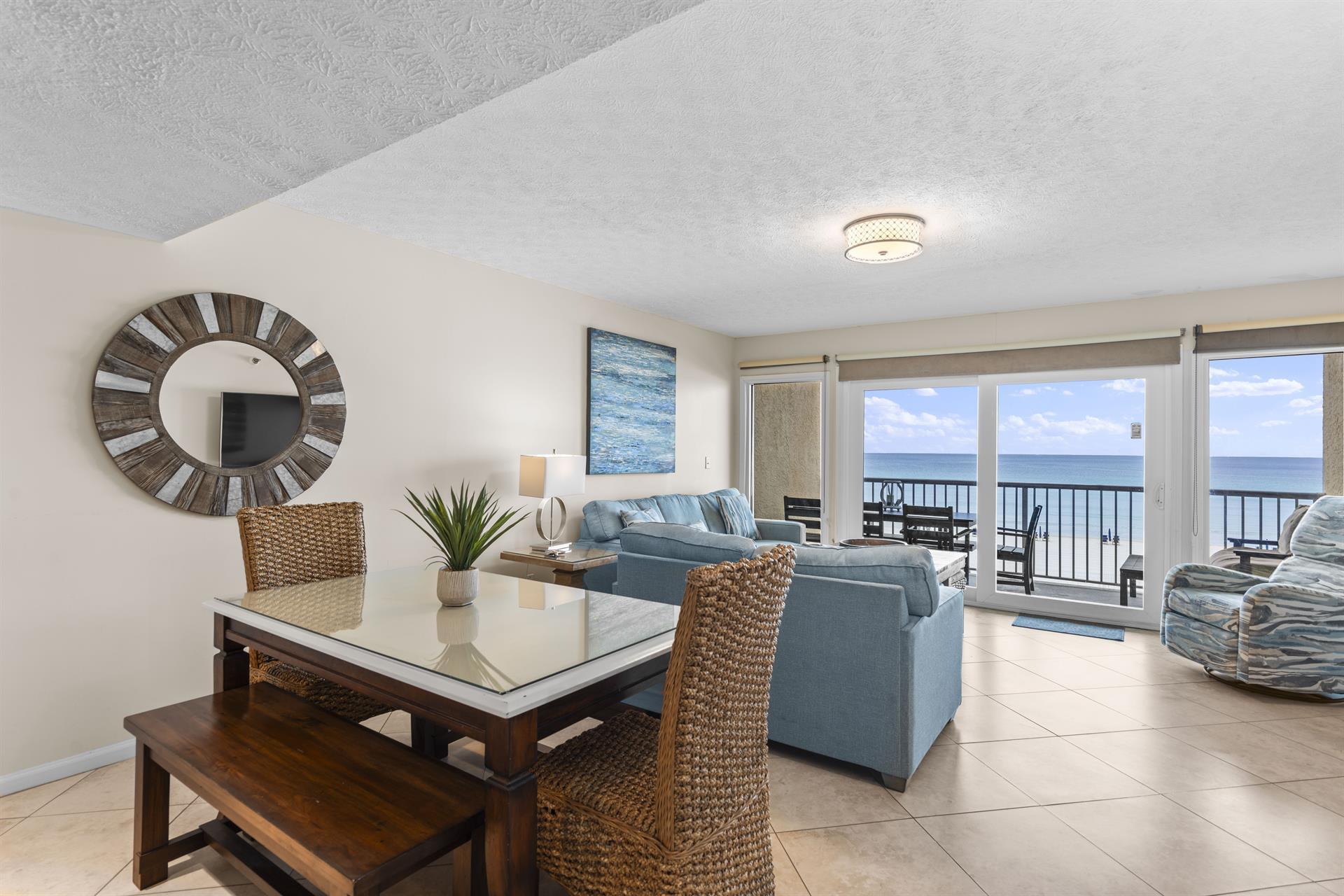 SEAFARER CONDO - Residential