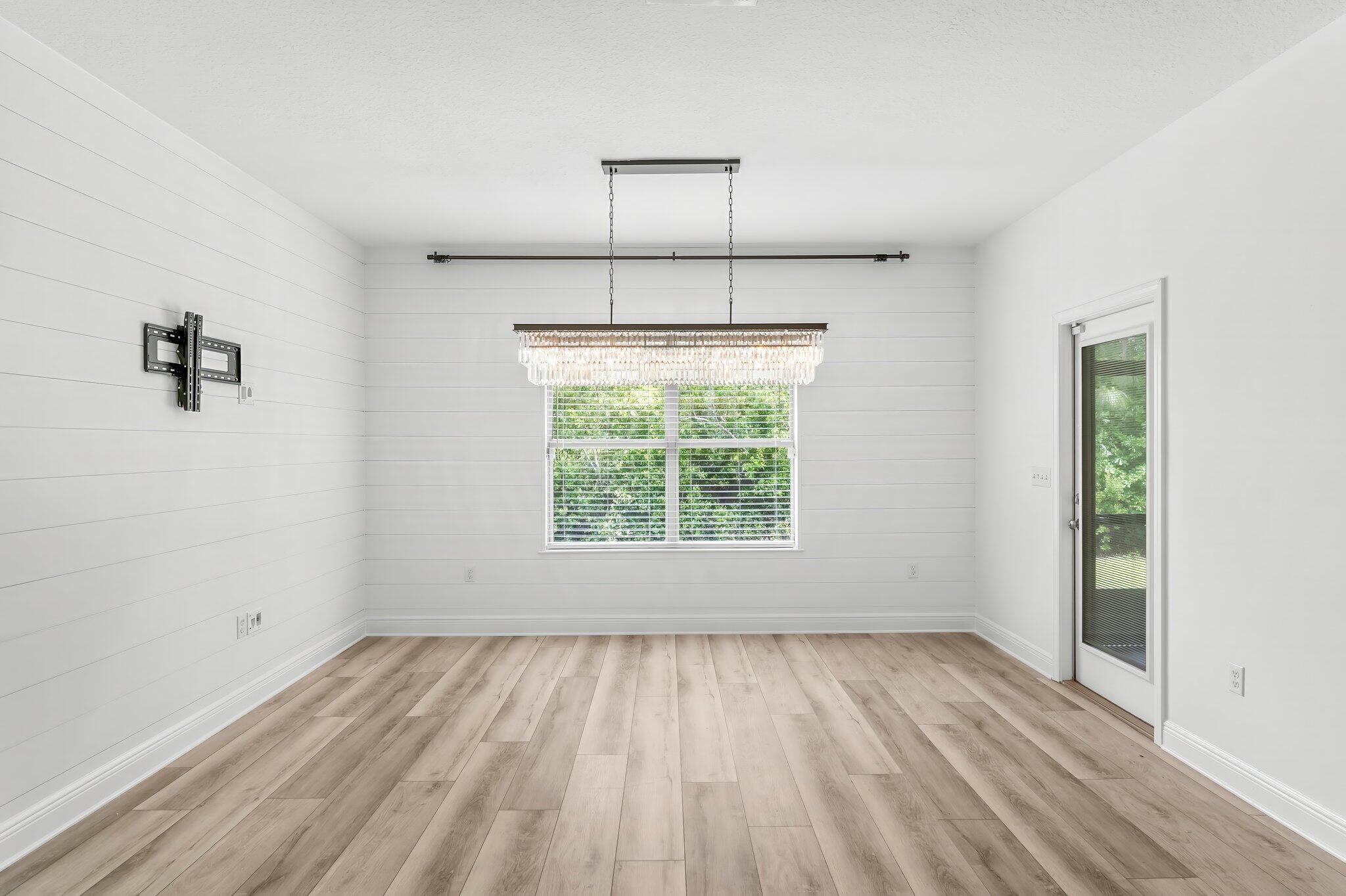 PEACH CREEK PH 1 - Residential Lease