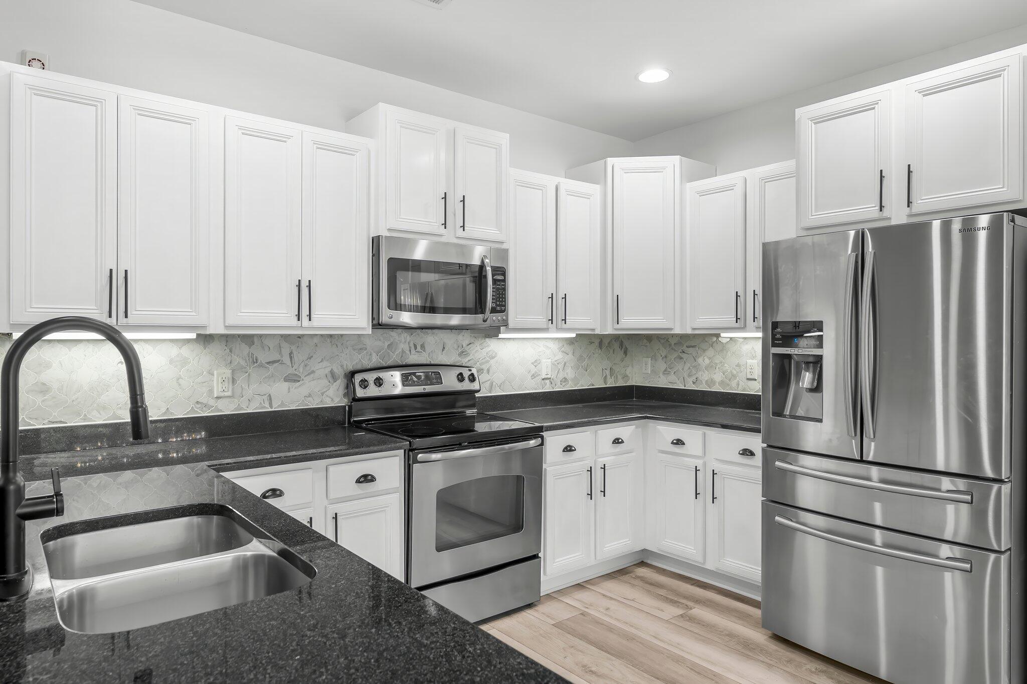 PEACH CREEK PH 1 - Residential Lease