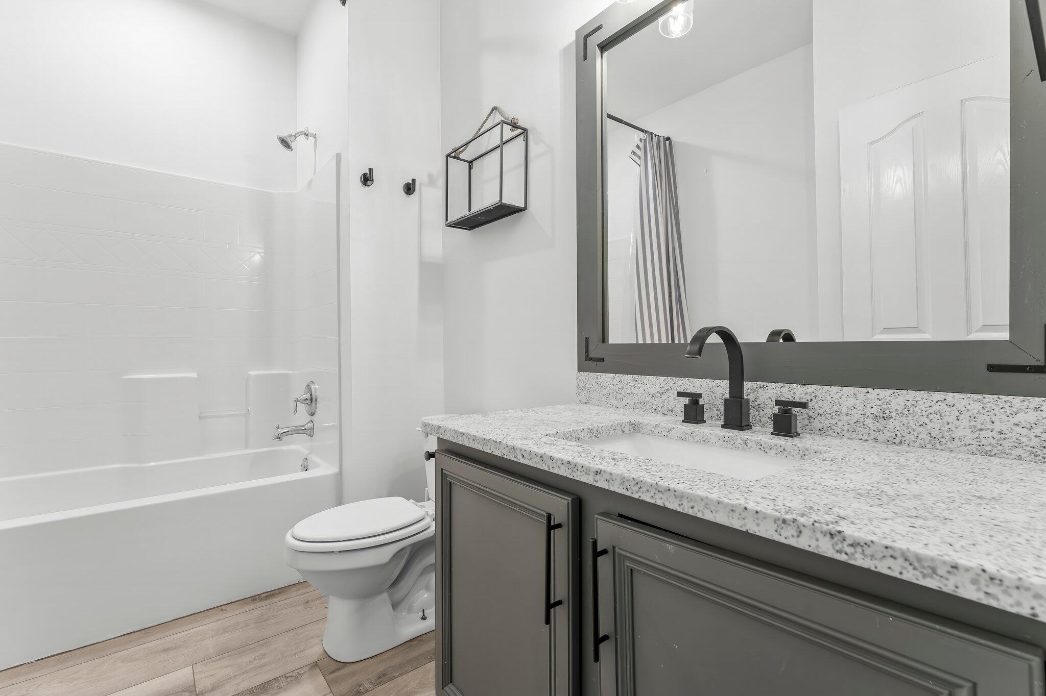 PEACH CREEK PH 1 - Residential Lease
