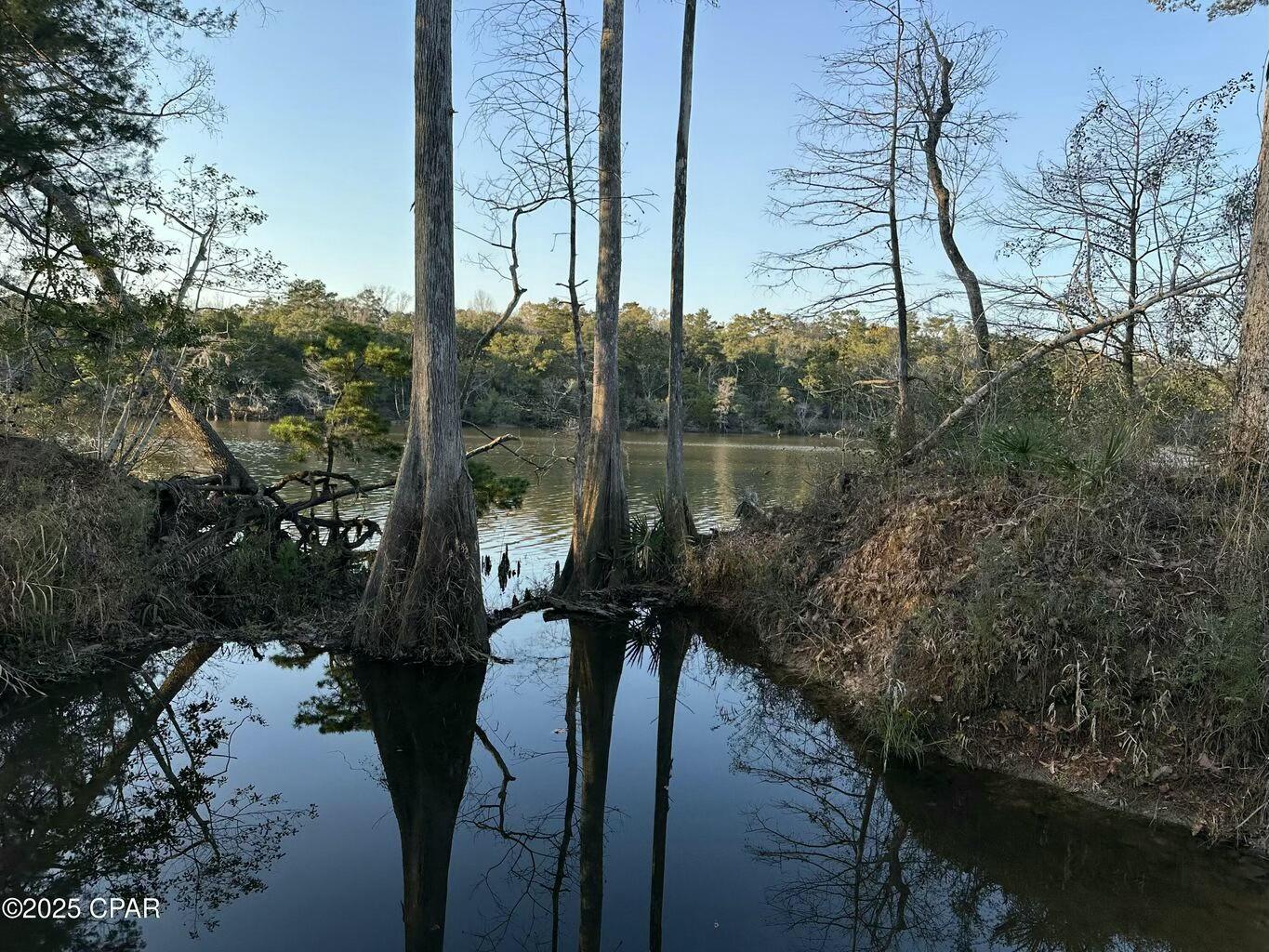 Riverside Estates Lot 3 - Land