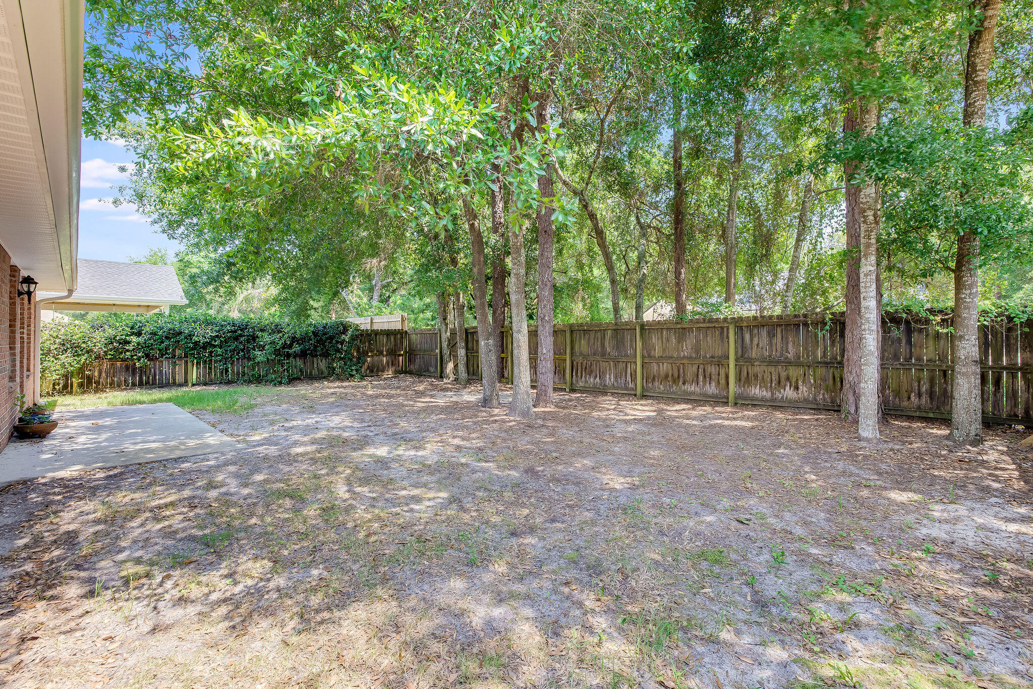 BAYOU LANDING - Residential Lease