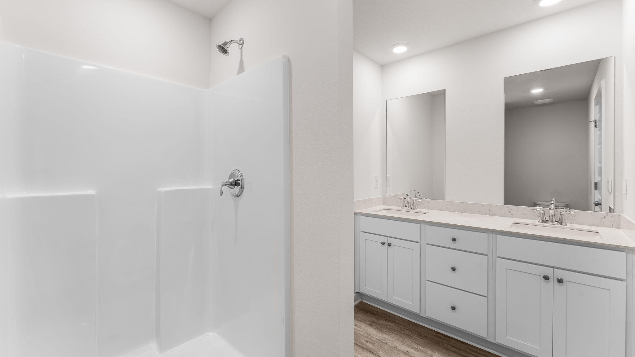 Genoa Landing Townhomes - Residential