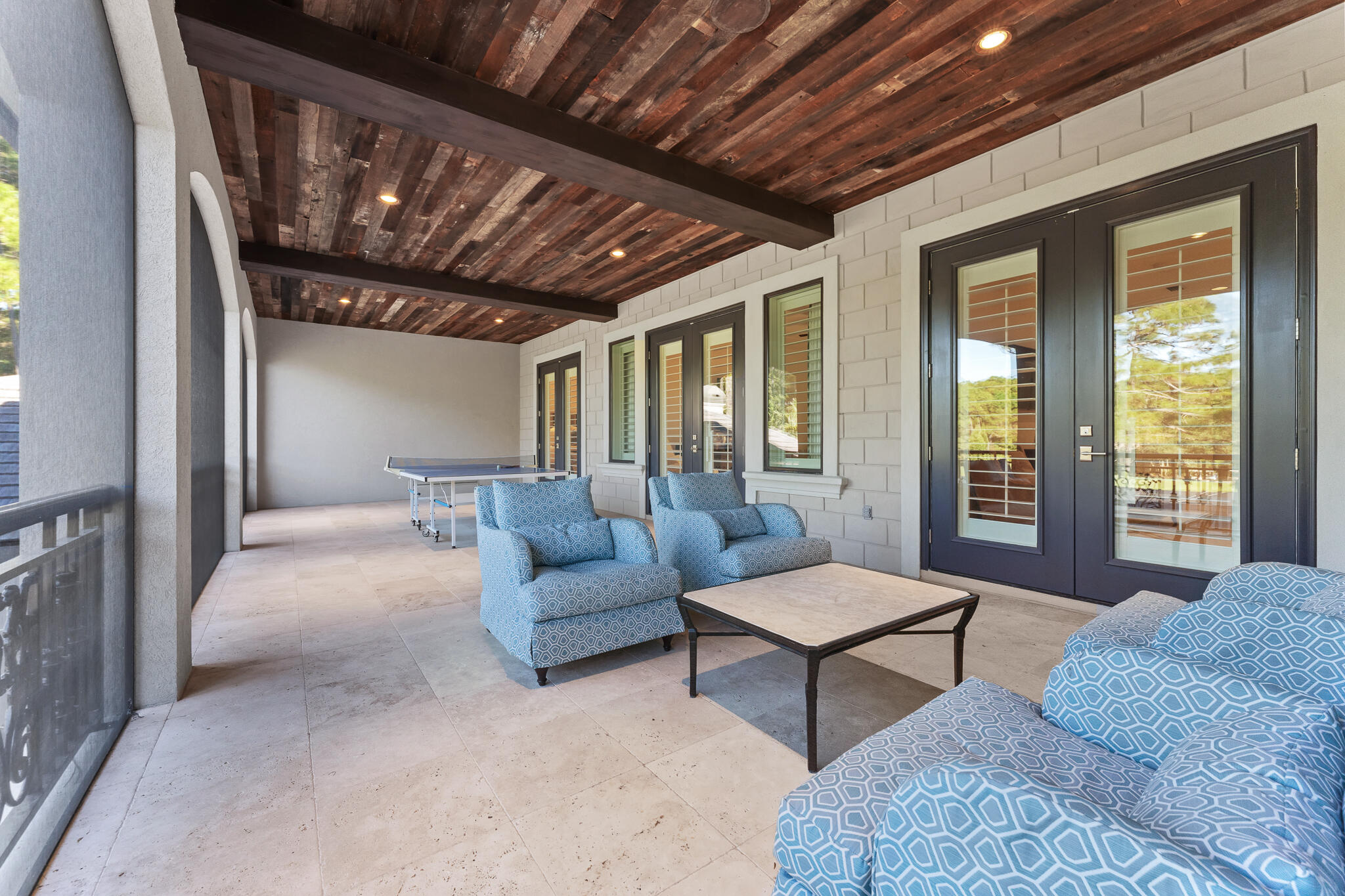 BURNT PINE - Residential