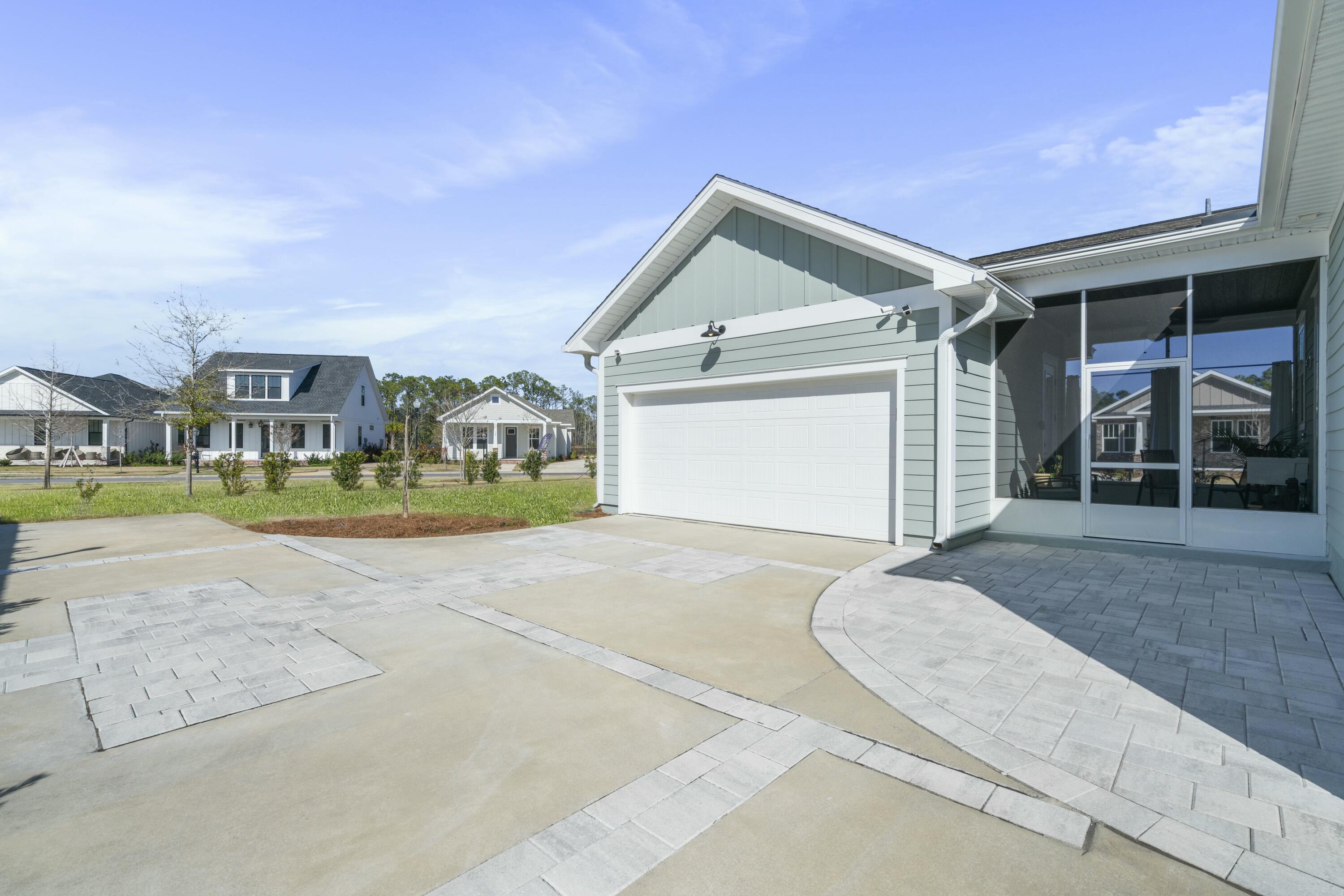 TAPESTRY PARK PHASE III - Residential