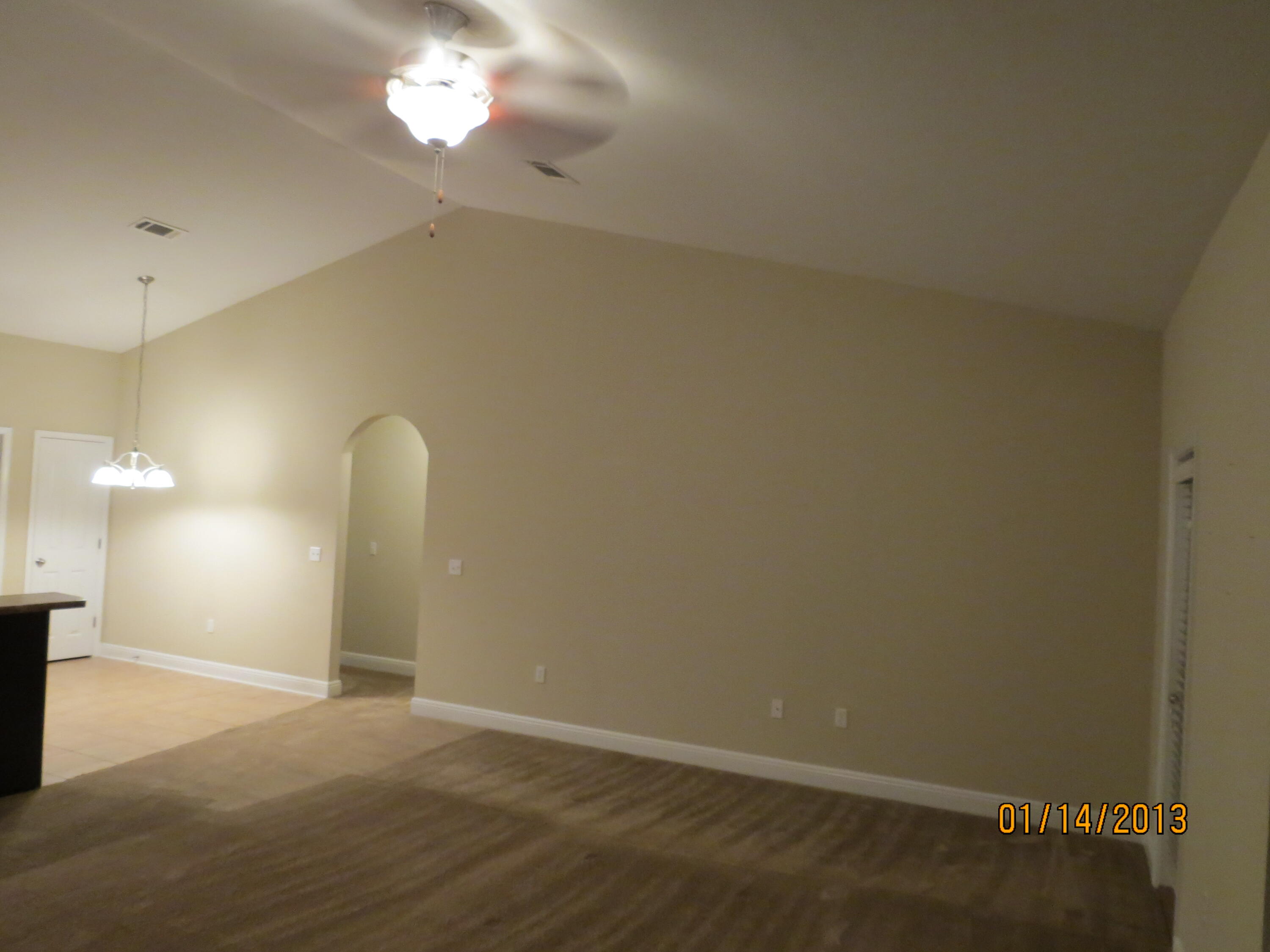ROLLING RIDGE S/D - Residential Lease