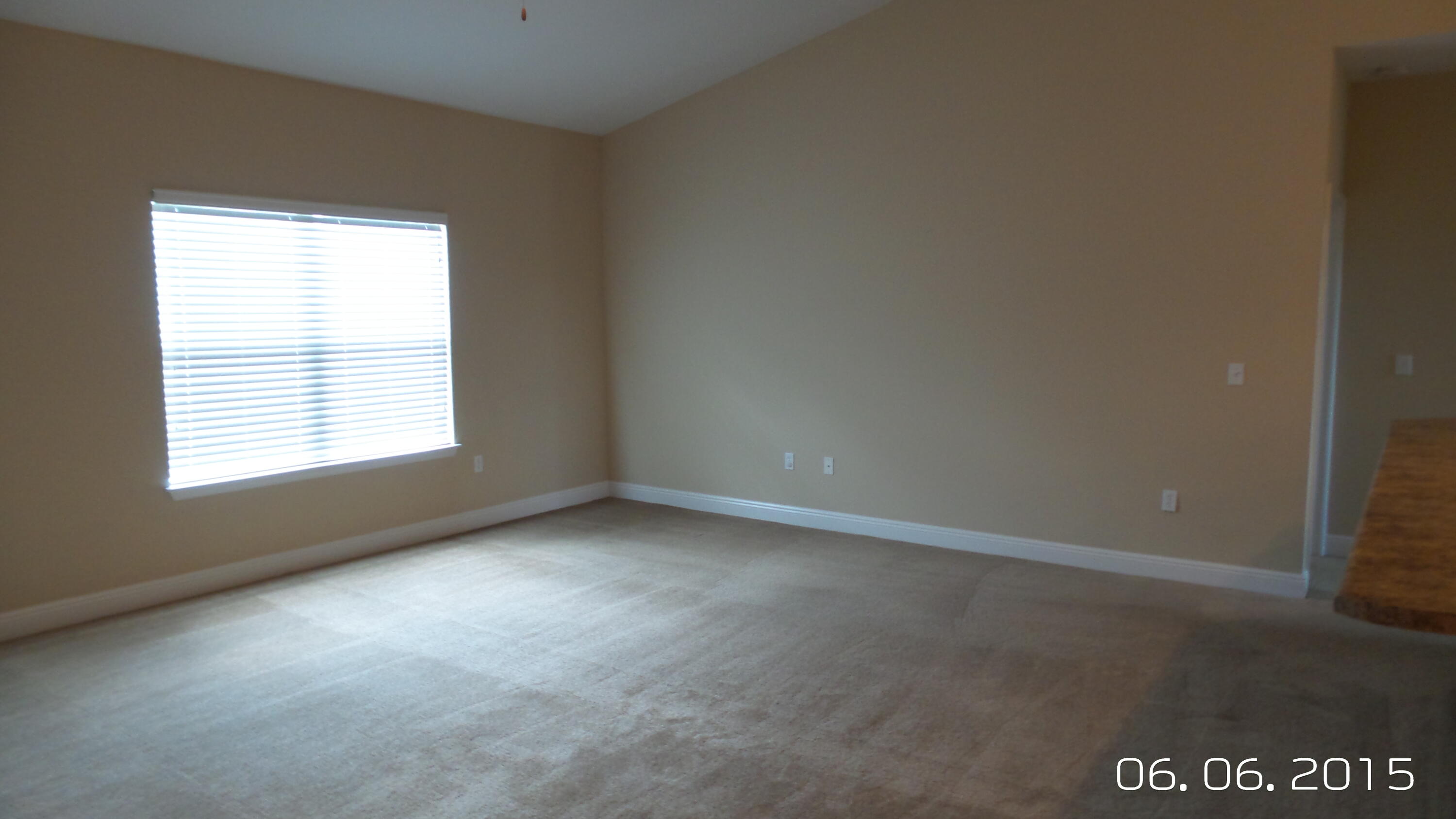 ROLLING RIDGE S/D - Residential Lease