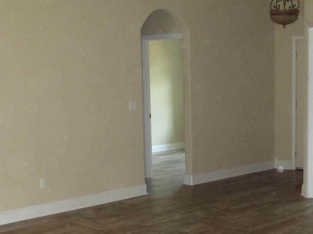 CRESENT SHORES - Residential Lease