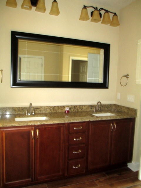 CRESENT SHORES - Residential Lease