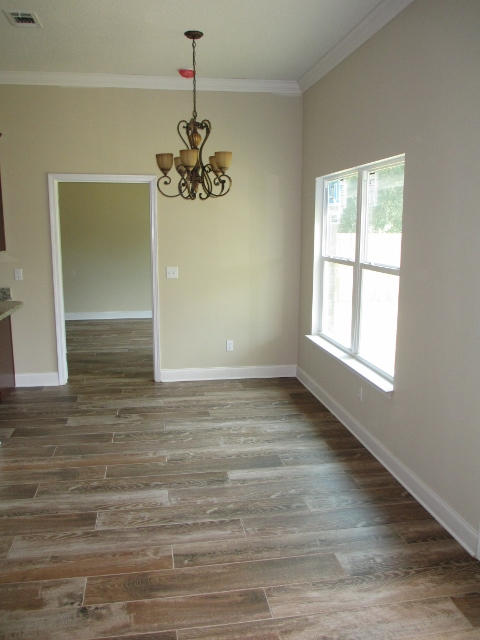 CRESENT SHORES - Residential Lease
