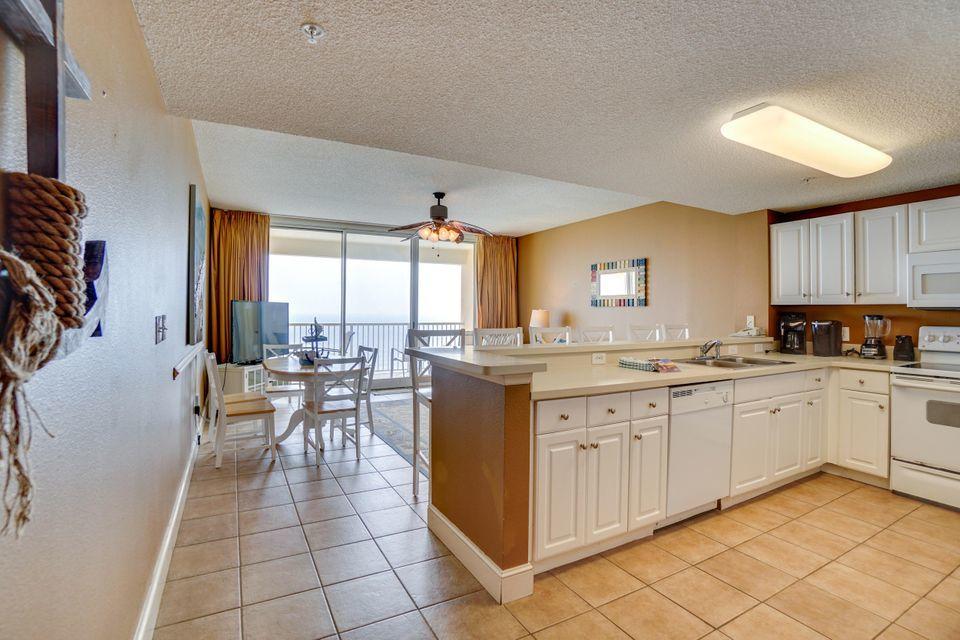 MAJESTIC BEACH TOWERS I - Residential
