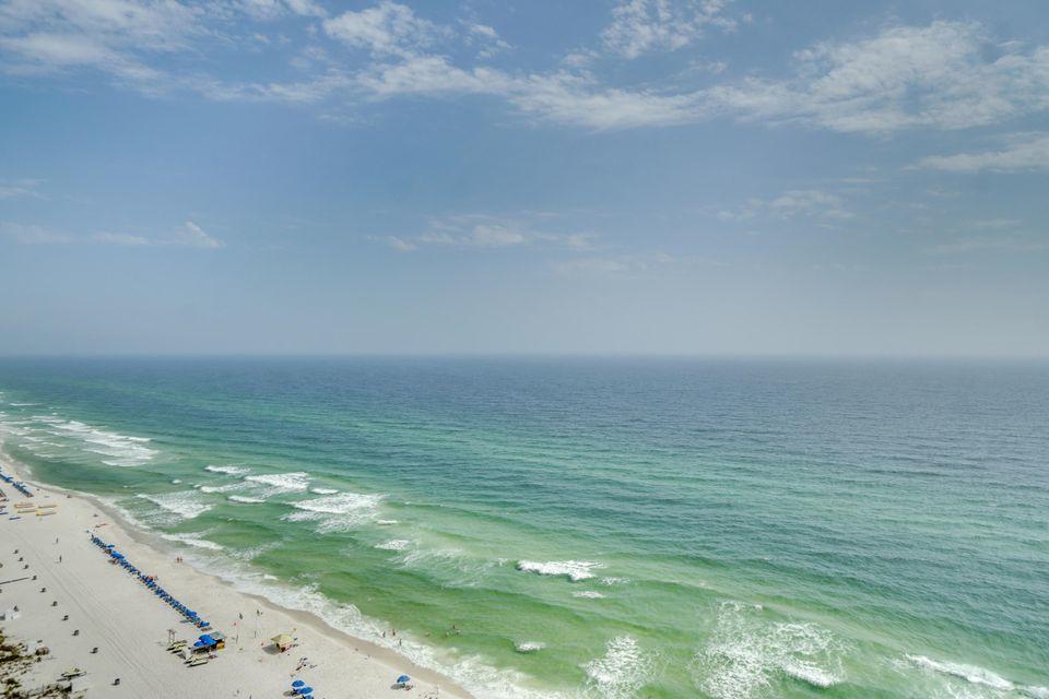 MAJESTIC BEACH TOWERS I - Residential