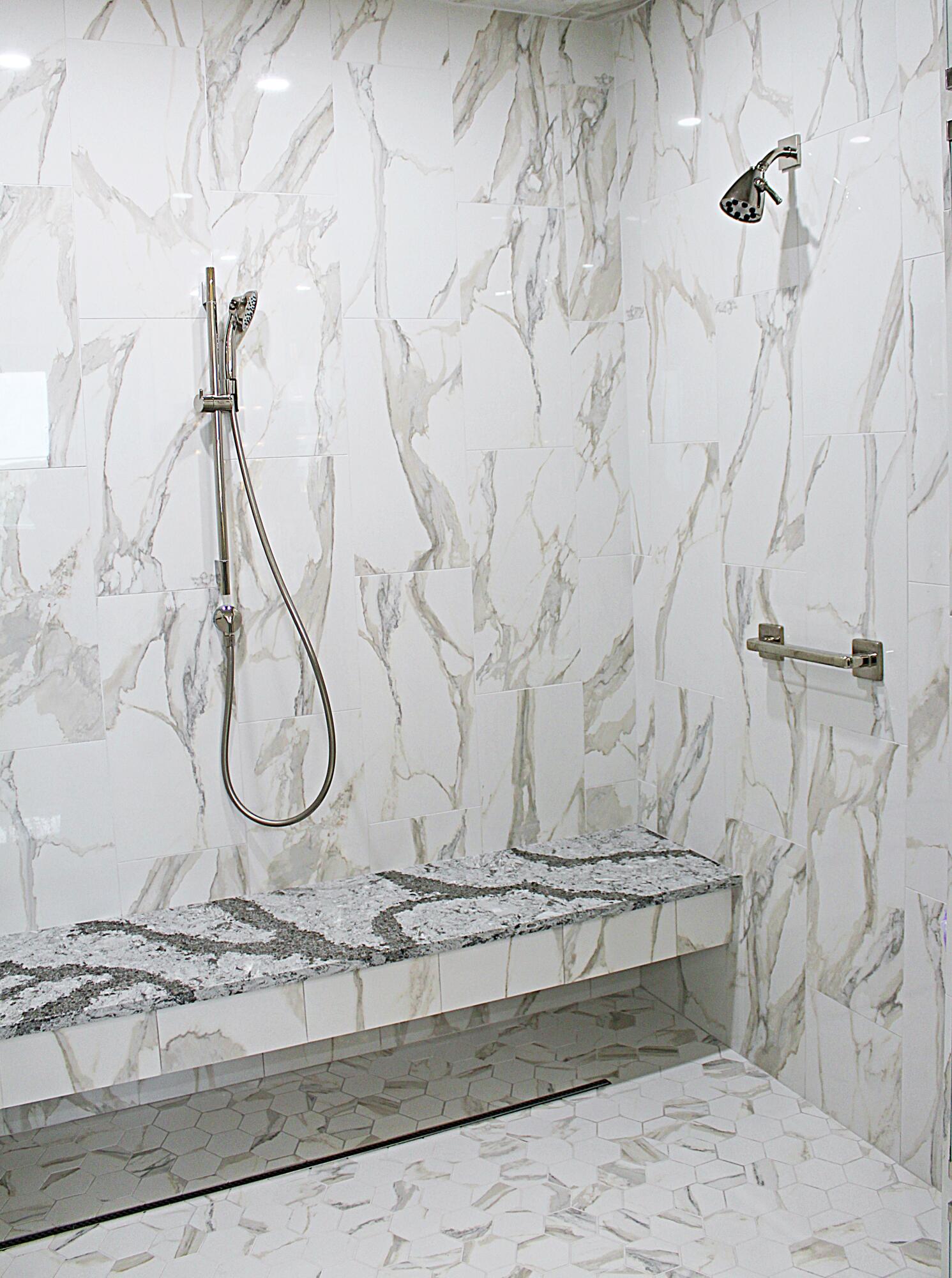 ONE WATER PLACE AT KELLY PLANTATION - Residential