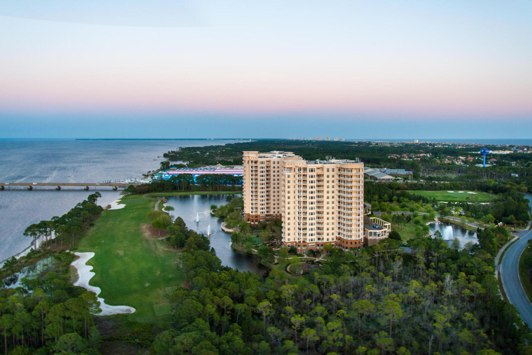 ONE WATER PLACE AT KELLY PLANTATION - Residential