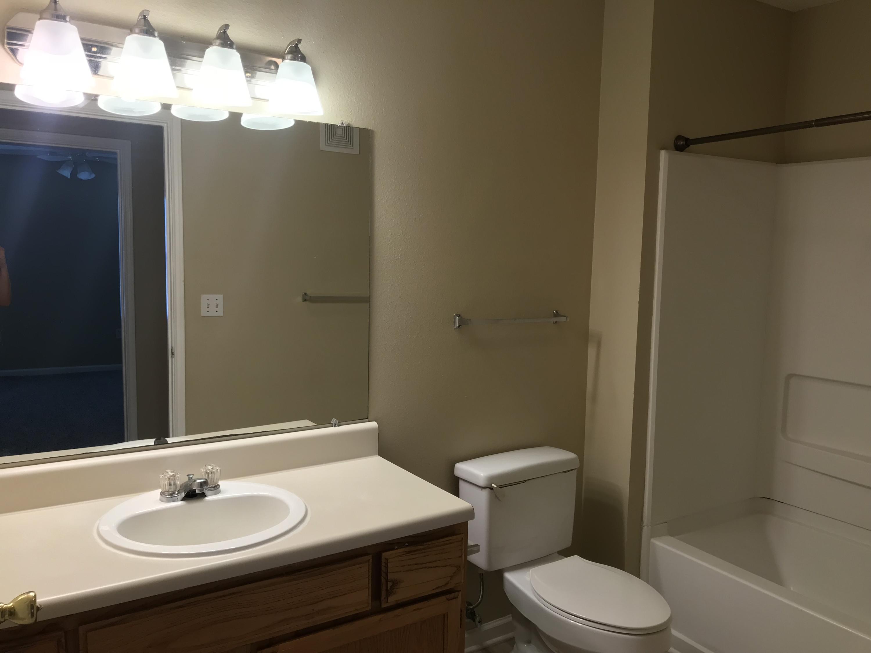 INDIAN LAKE - Residential Lease