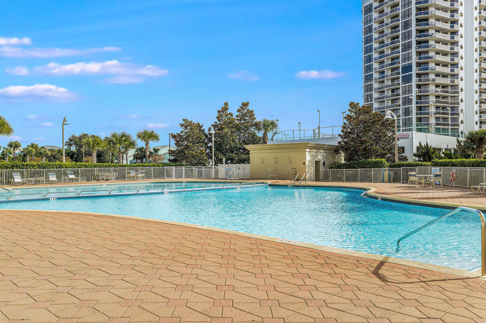 ARIEL DUNES - Residential