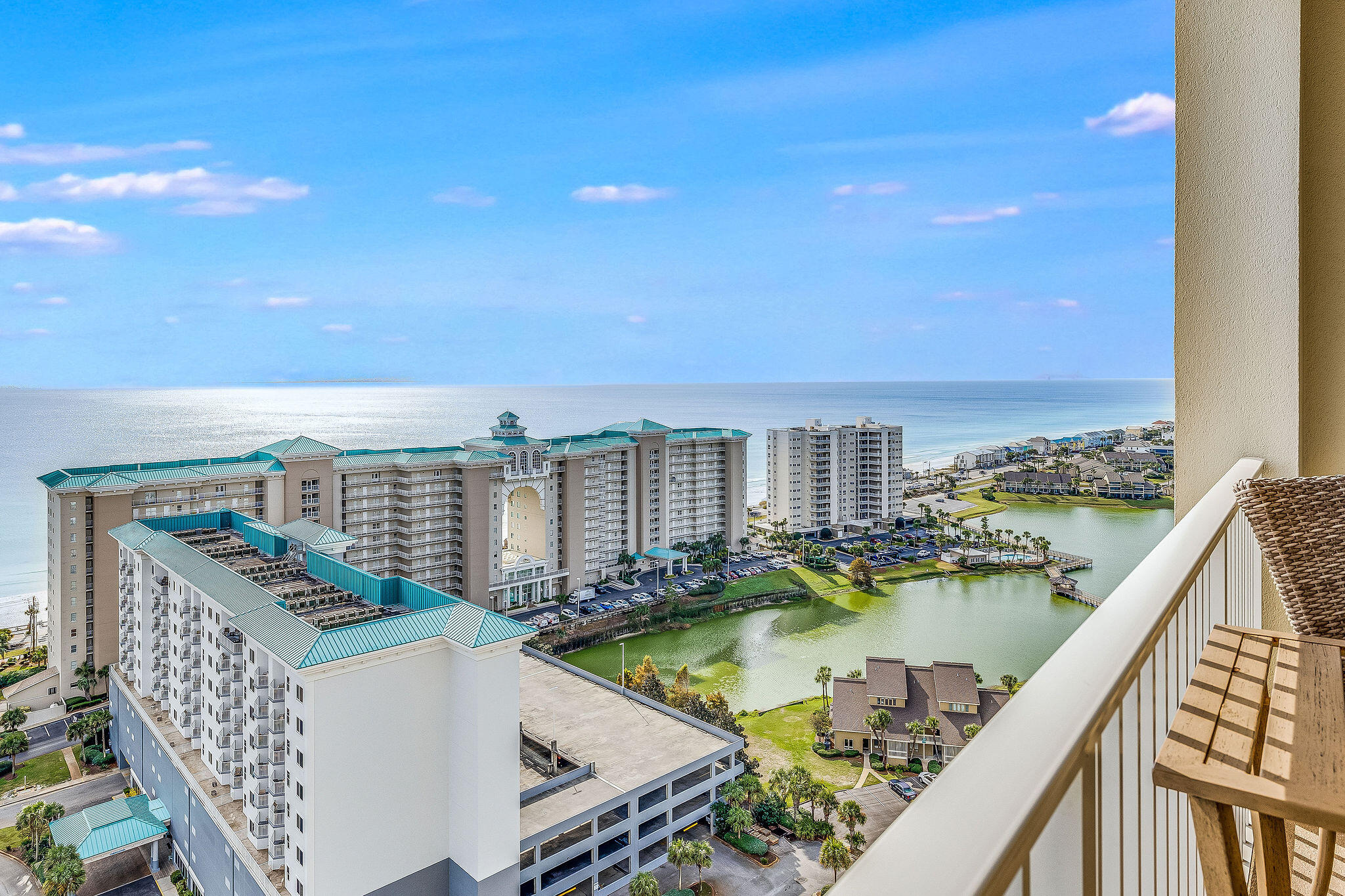 ARIEL DUNES - Residential