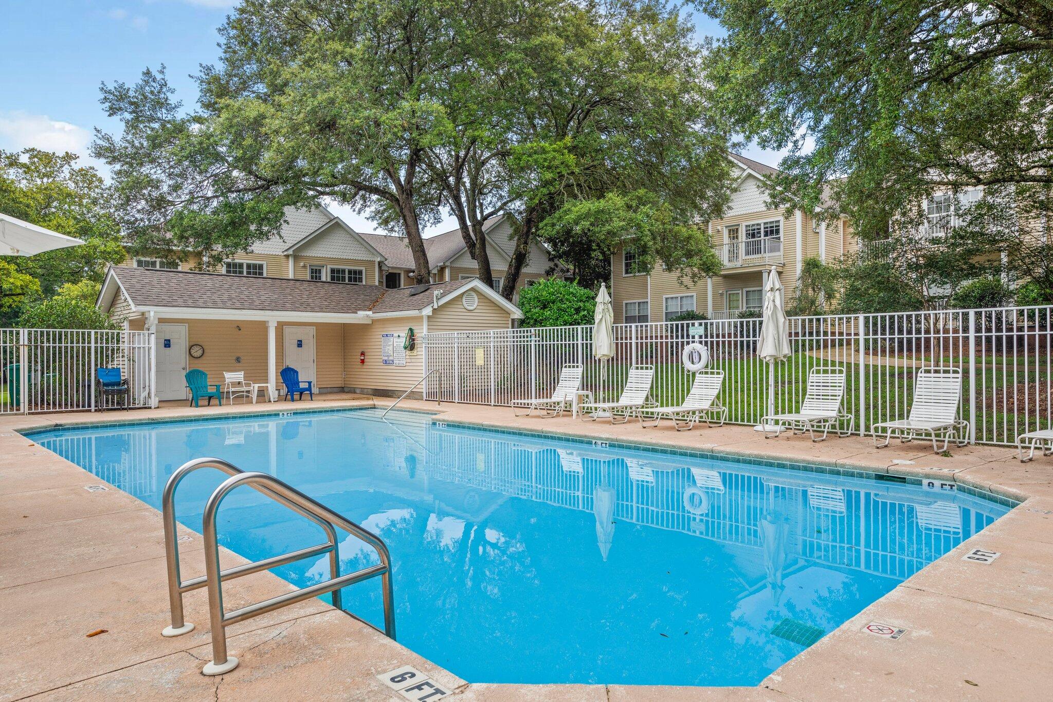 THE OAKS AT NICEVILLE PH I - Residential Lease
