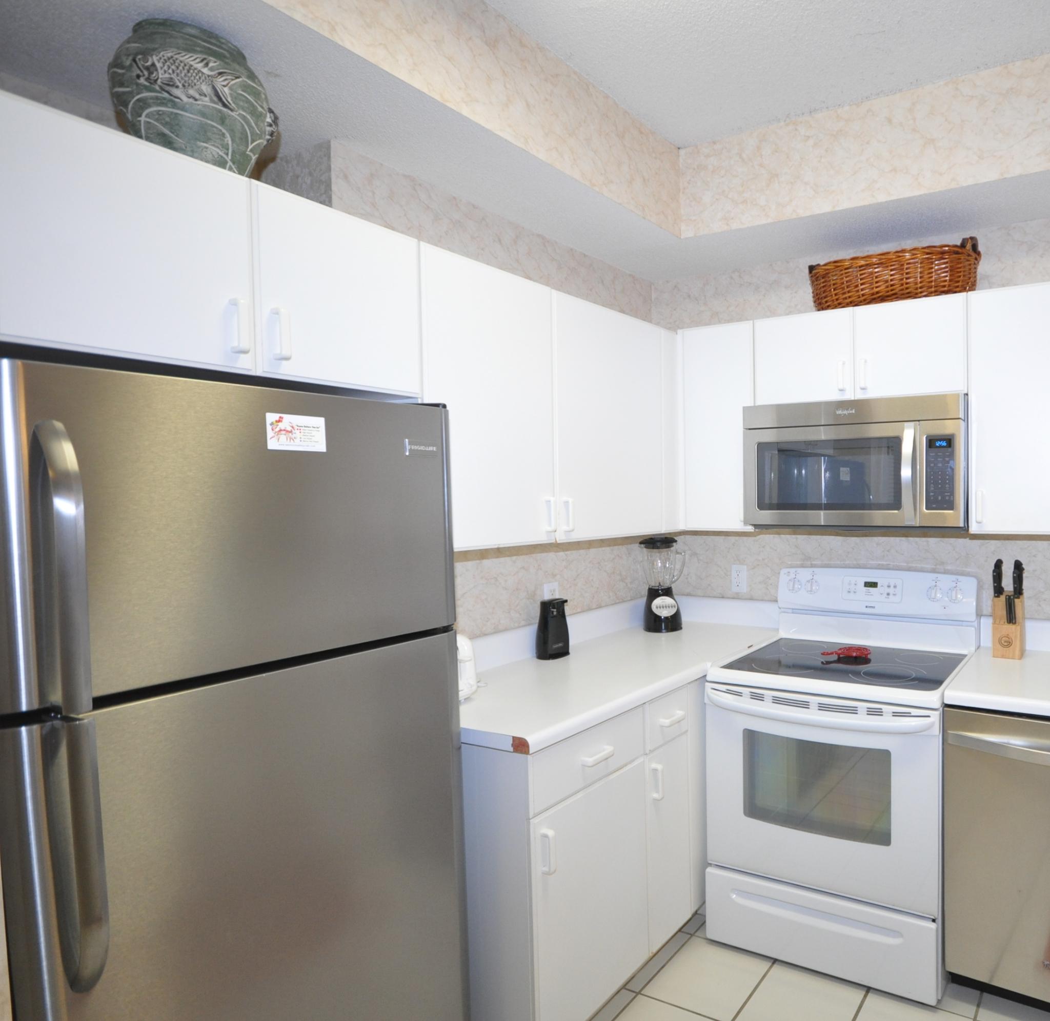 SUMMIT AT TOPS'L (THE) - Residential Lease