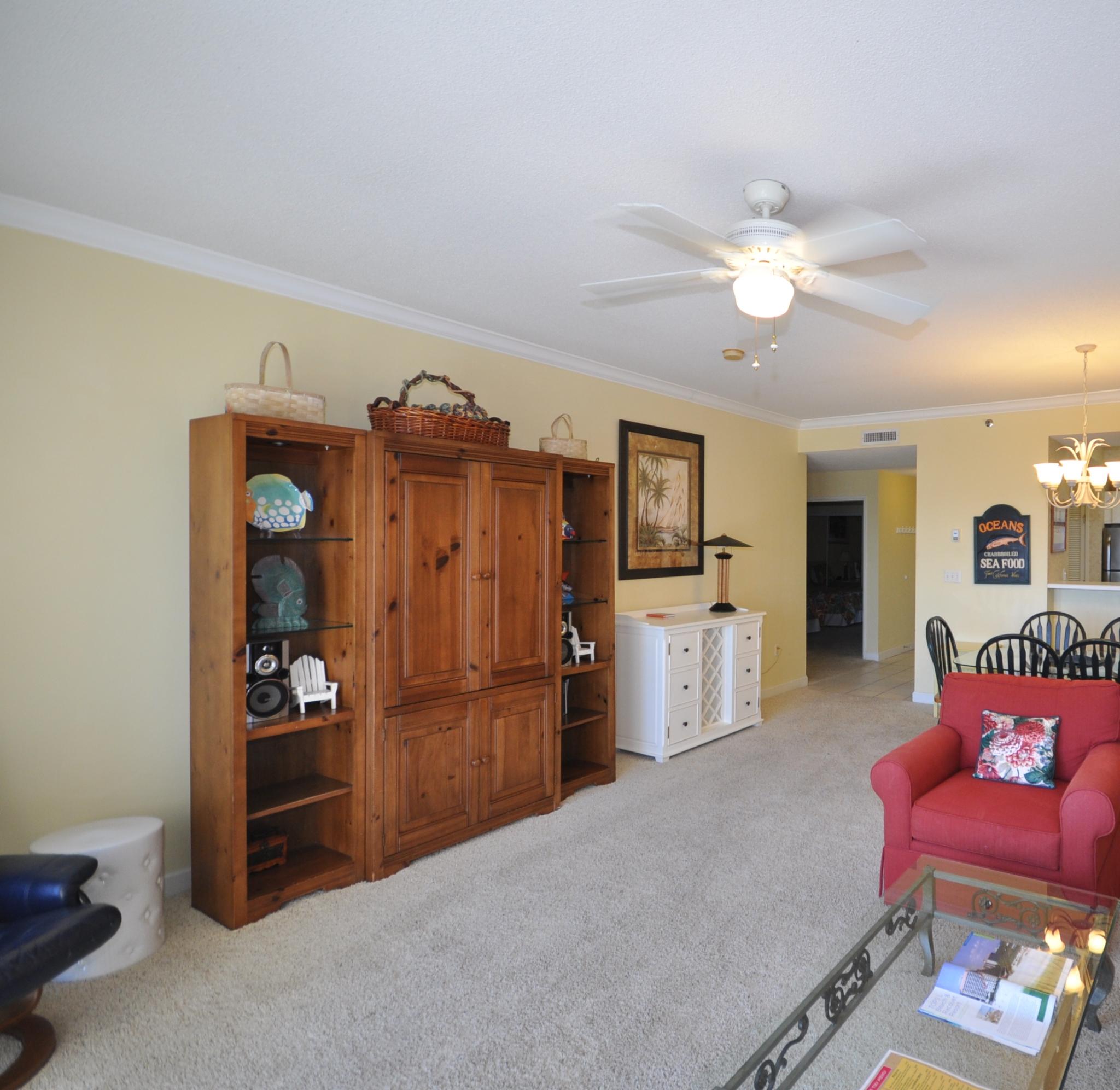 SUMMIT AT TOPS'L (THE) - Residential Lease