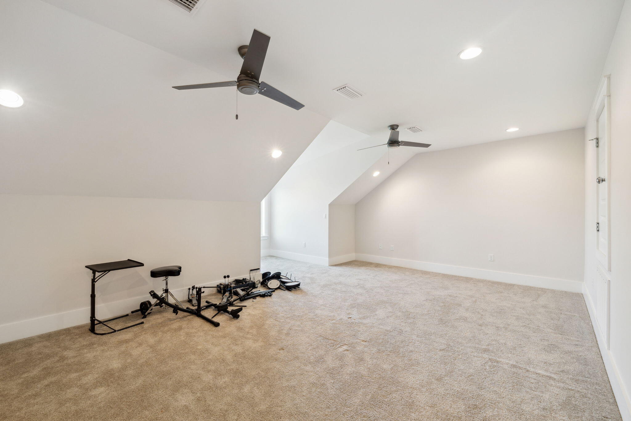 KELLY PLANTATION S/D - Residential Lease