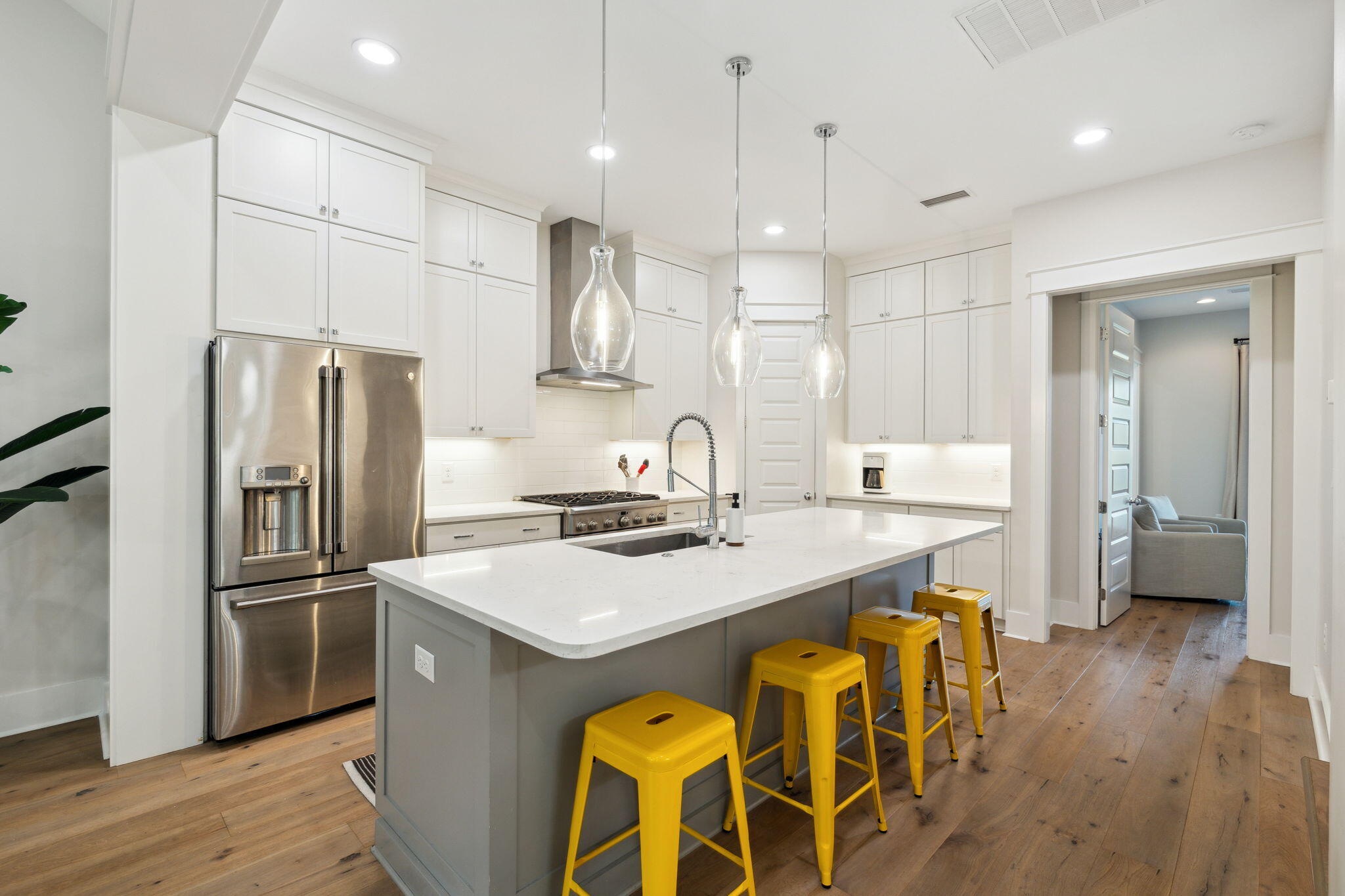 KELLY PLANTATION S/D - Residential Lease