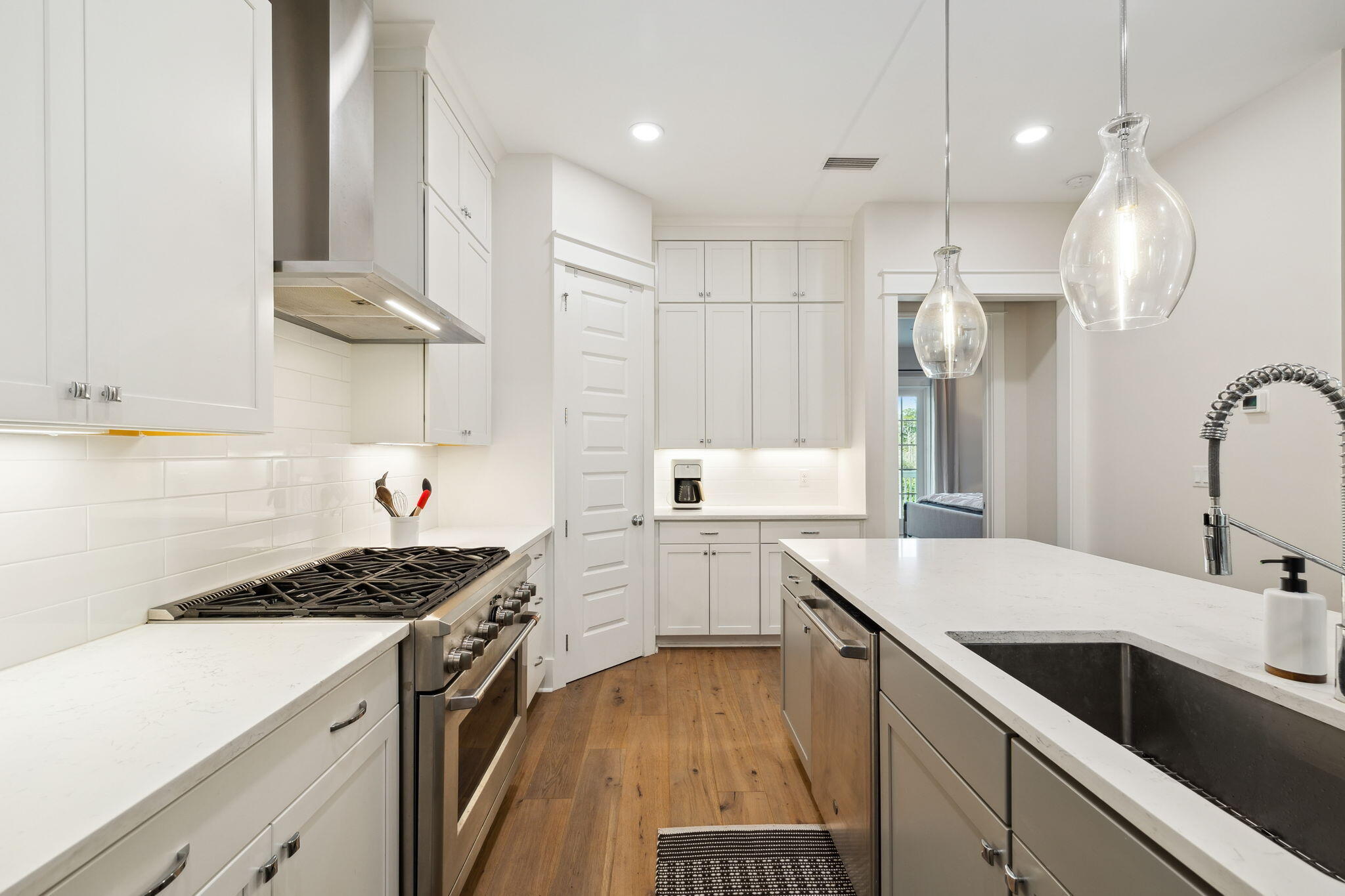 KELLY PLANTATION S/D - Residential Lease