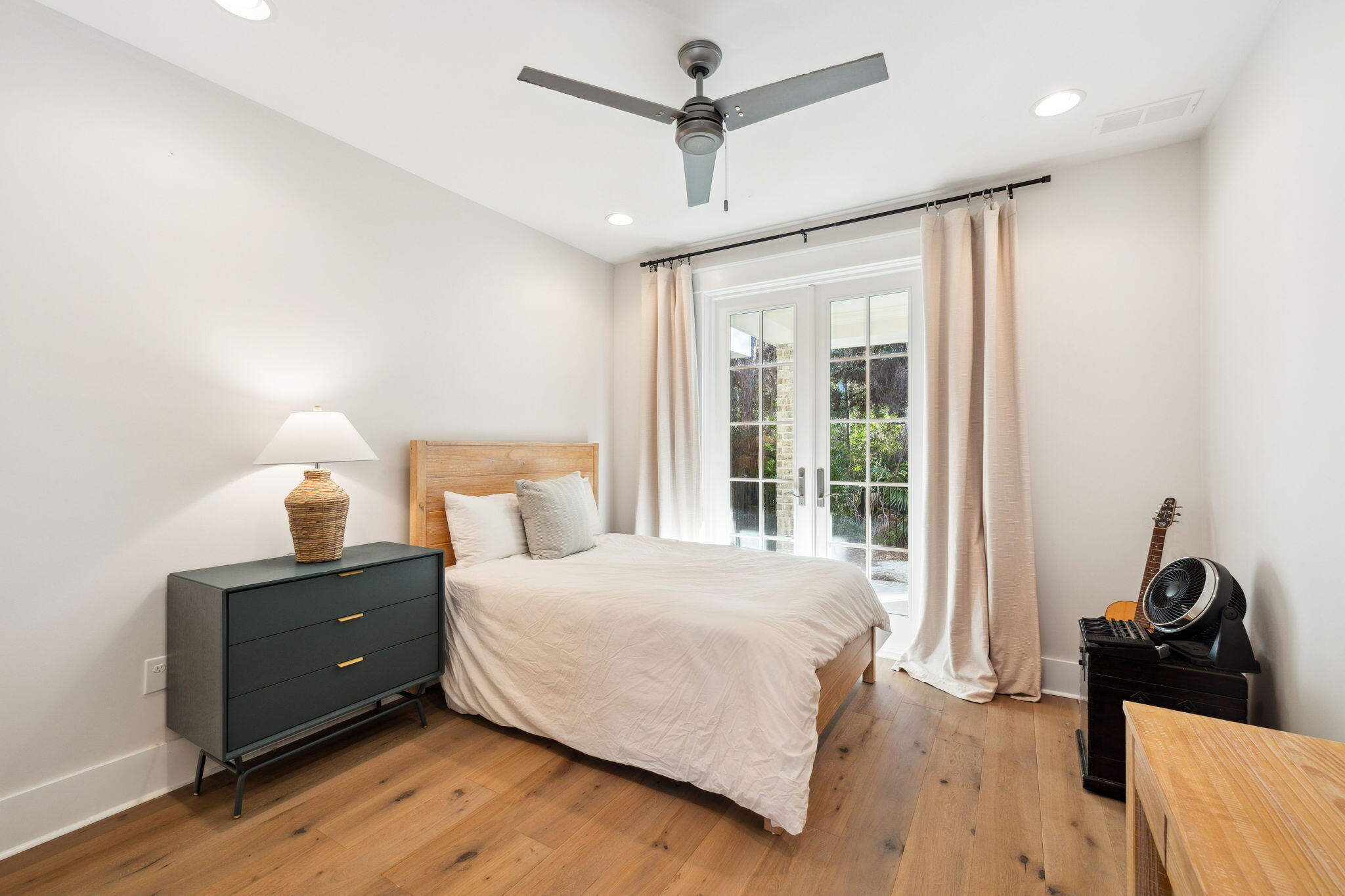 KELLY PLANTATION S/D - Residential Lease