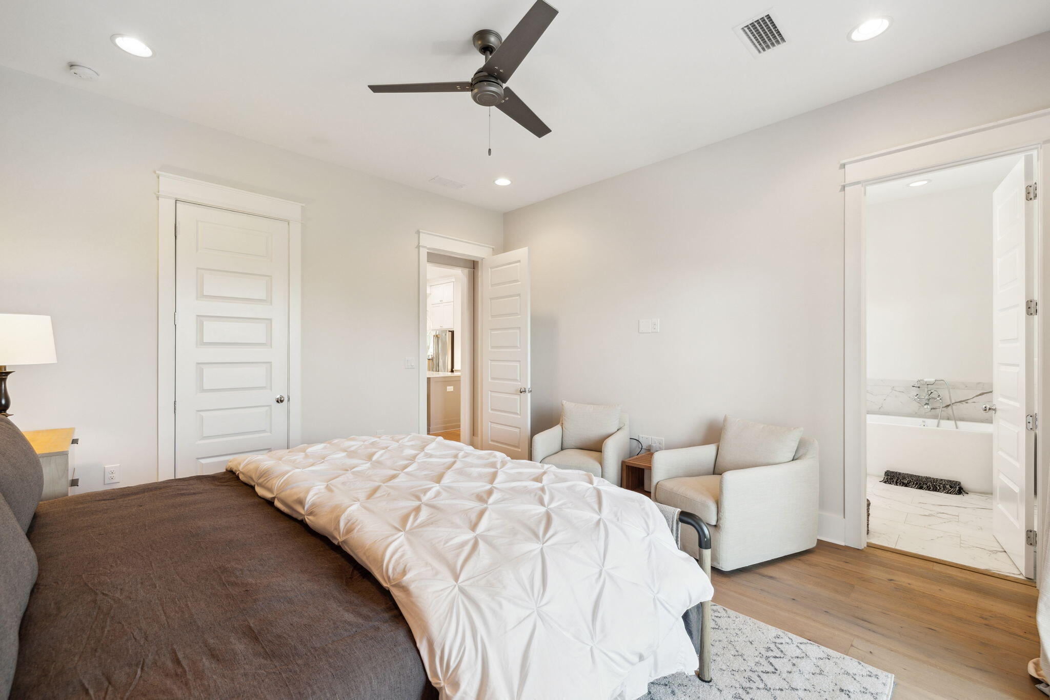 KELLY PLANTATION S/D - Residential Lease
