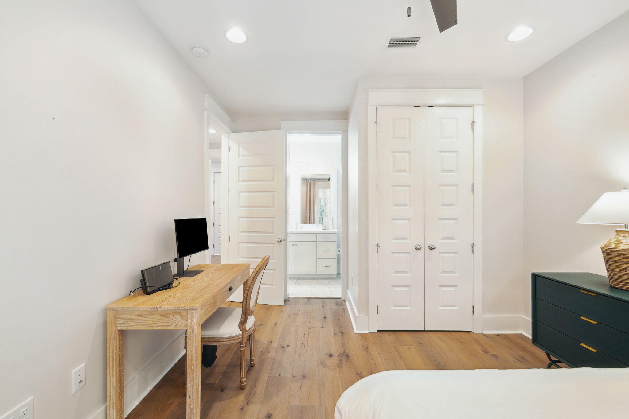 KELLY PLANTATION S/D - Residential Lease