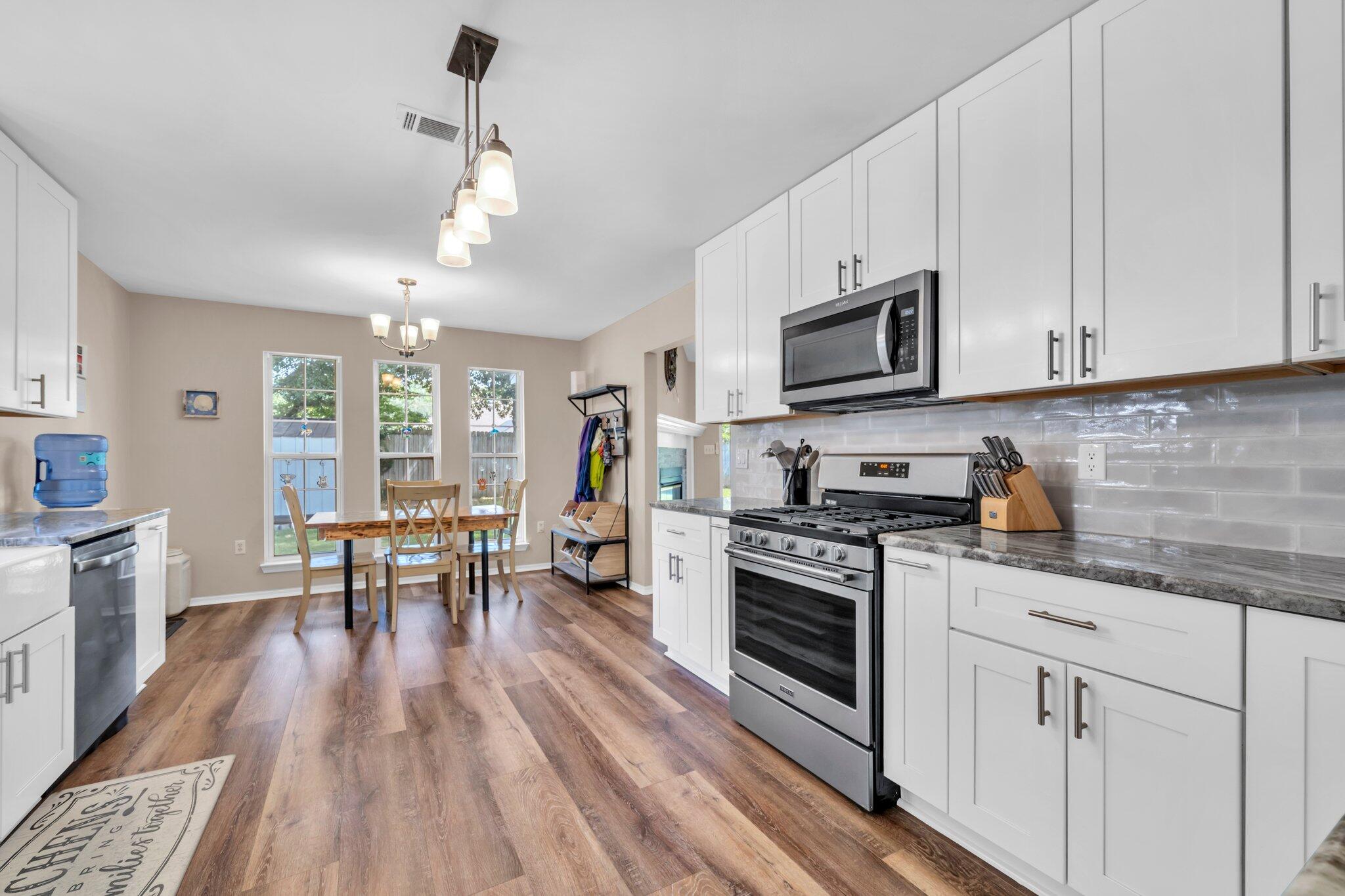 PARKWOOD ESTATES PH 7 - Residential