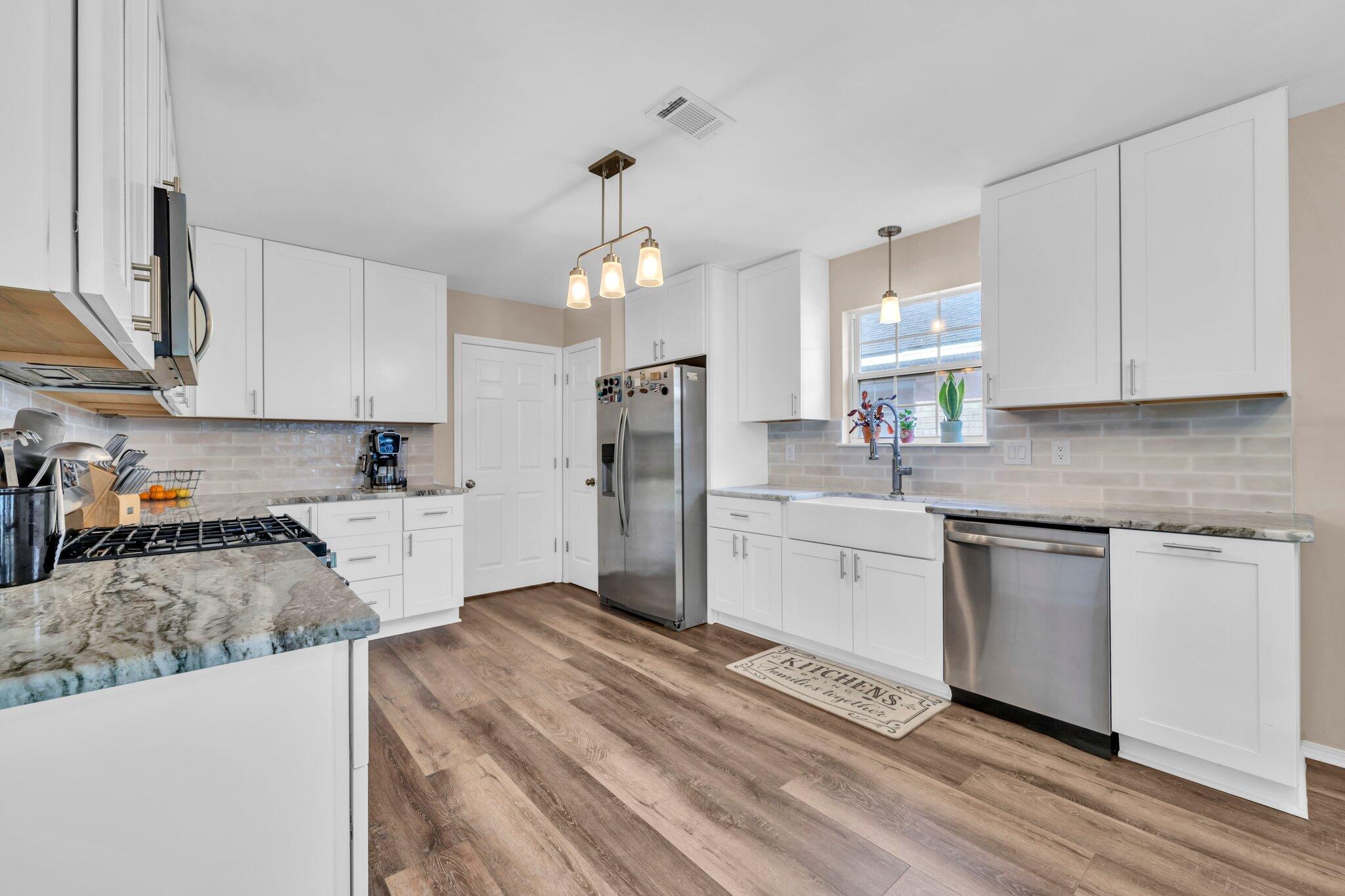 PARKWOOD ESTATES PH 7 - Residential