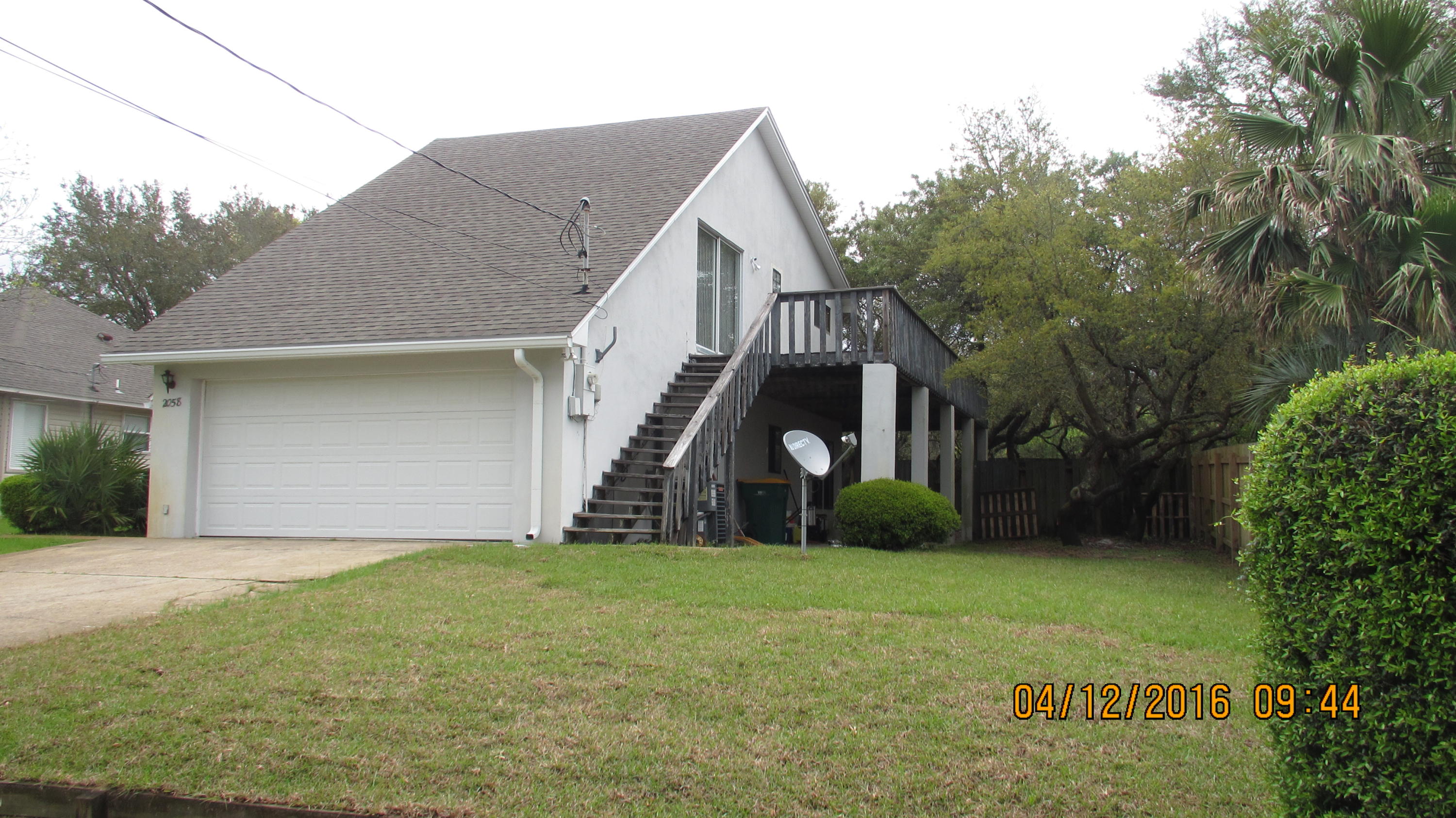 CRESCENT SHORES - Residential Lease