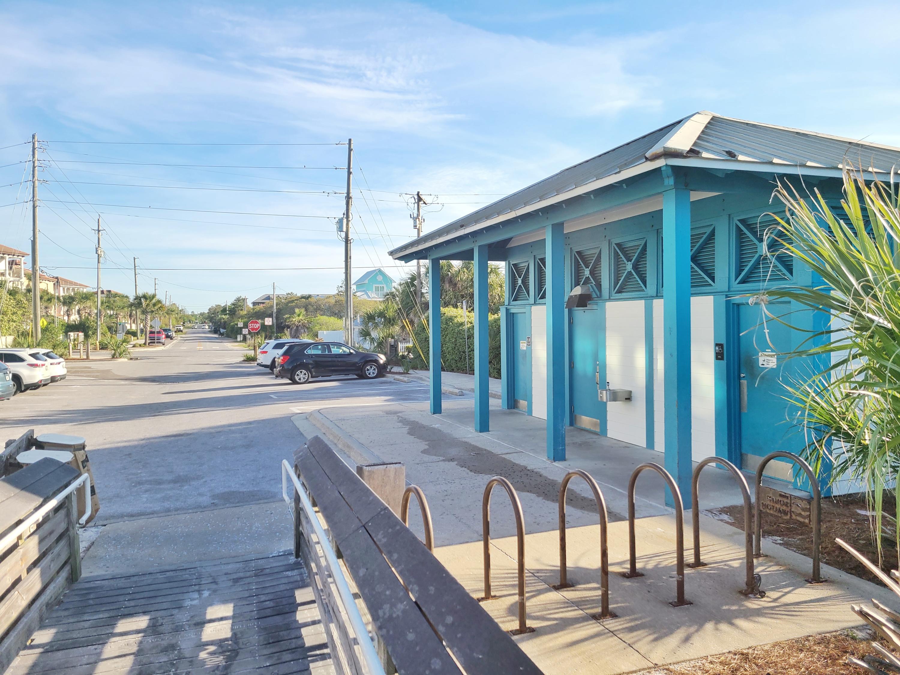 LAKESIDE AT BLUE MOUNTAIN BEACH - Residential