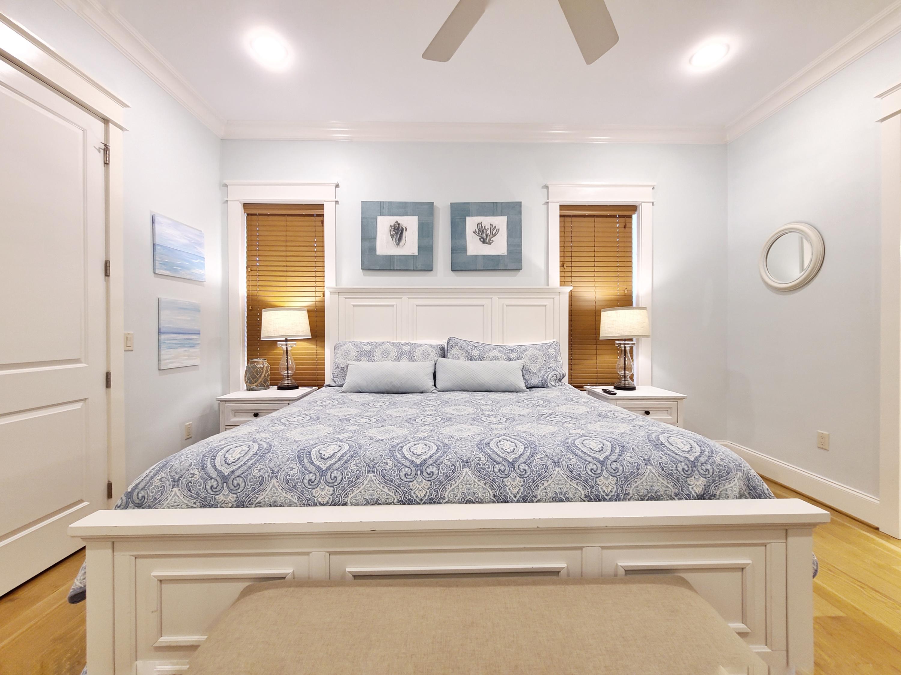 LAKESIDE AT BLUE MOUNTAIN BEACH - Residential
