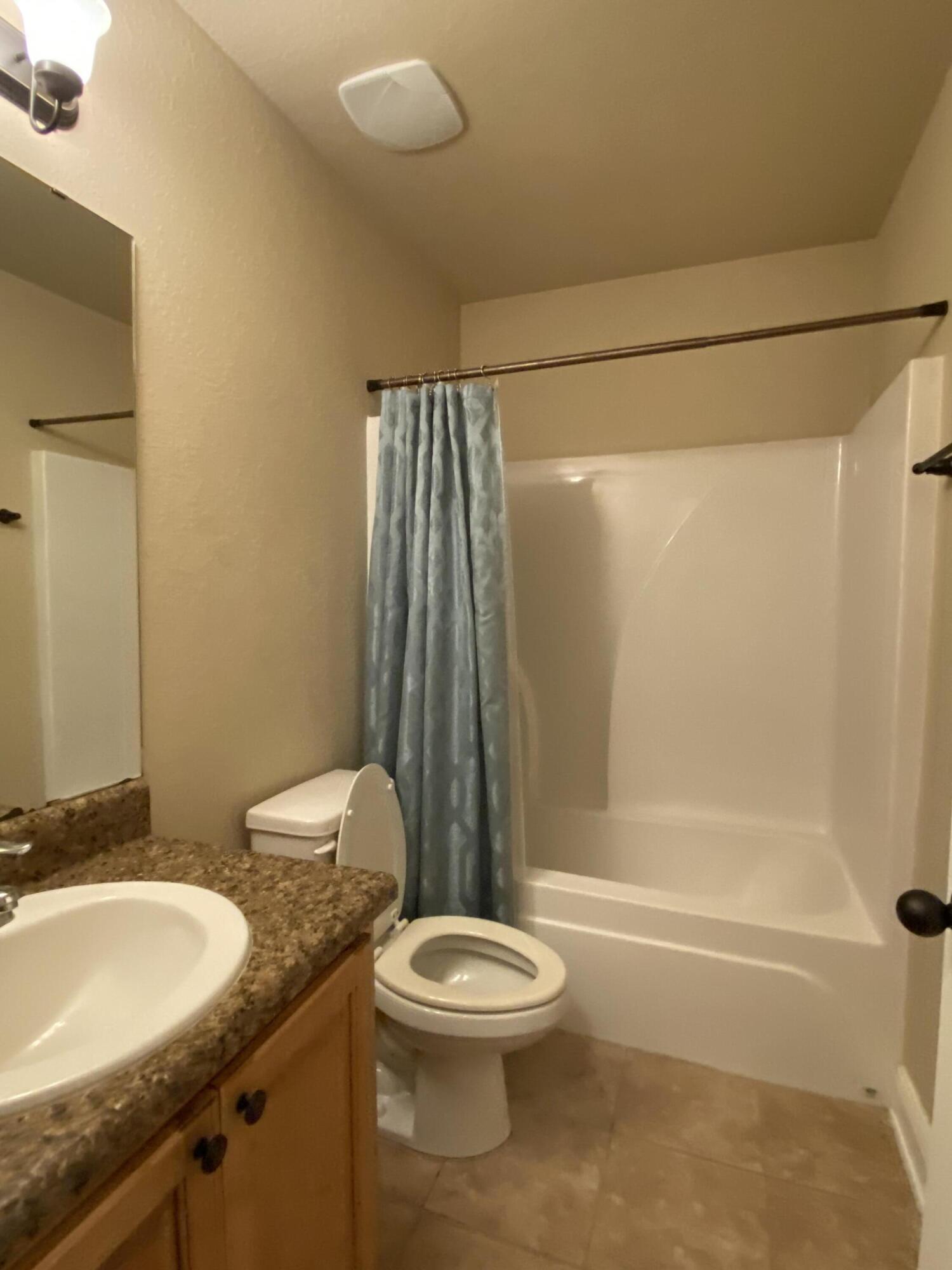 FOX VALLEY - Residential Lease