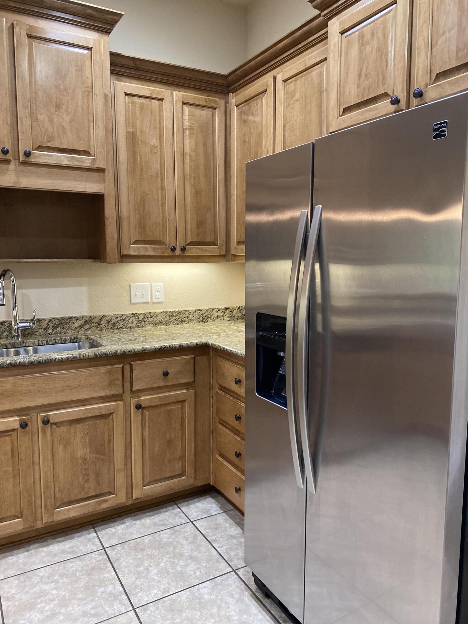 FOX VALLEY - Residential Lease