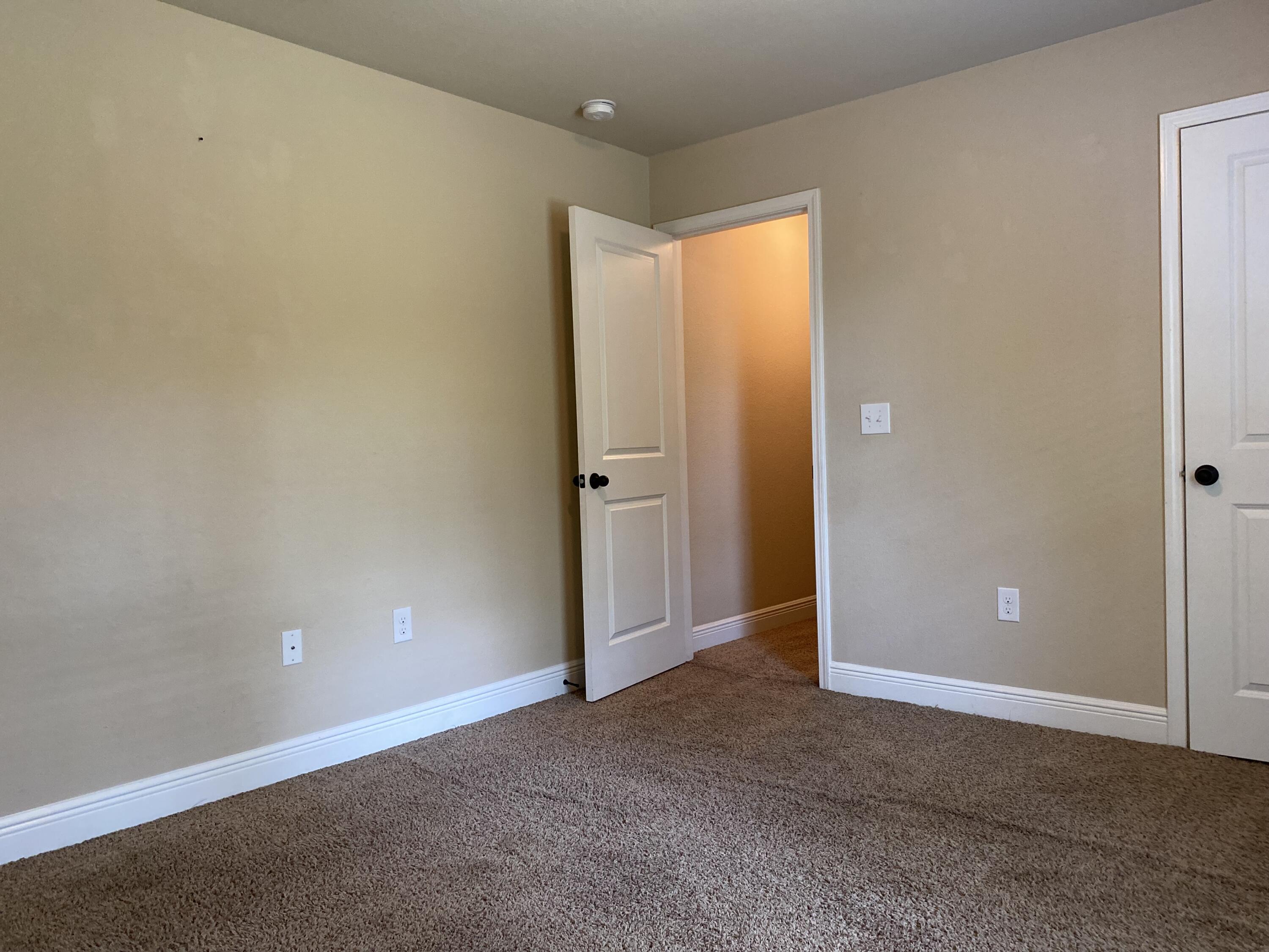FOX VALLEY - Residential Lease