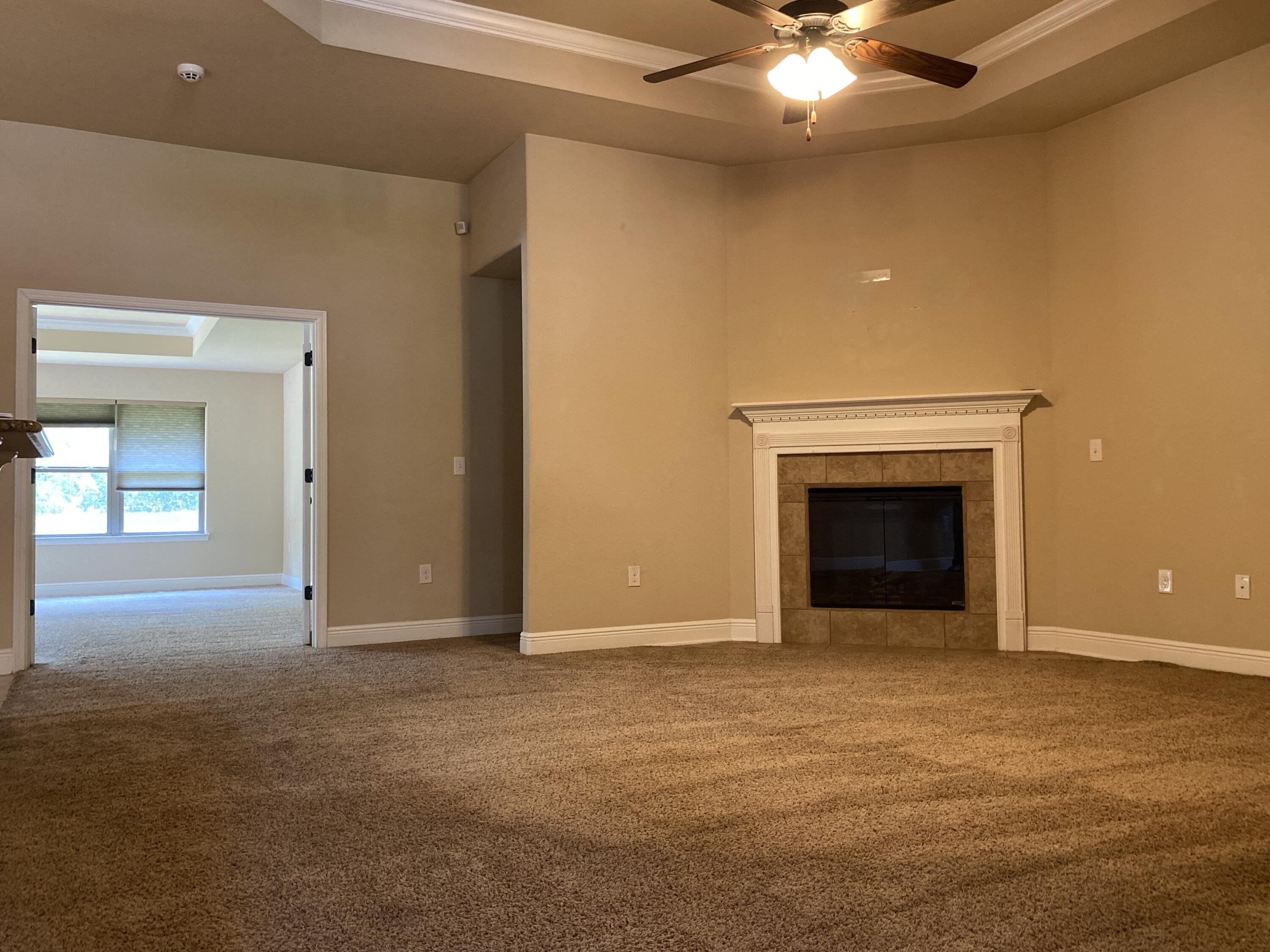 FOX VALLEY - Residential Lease