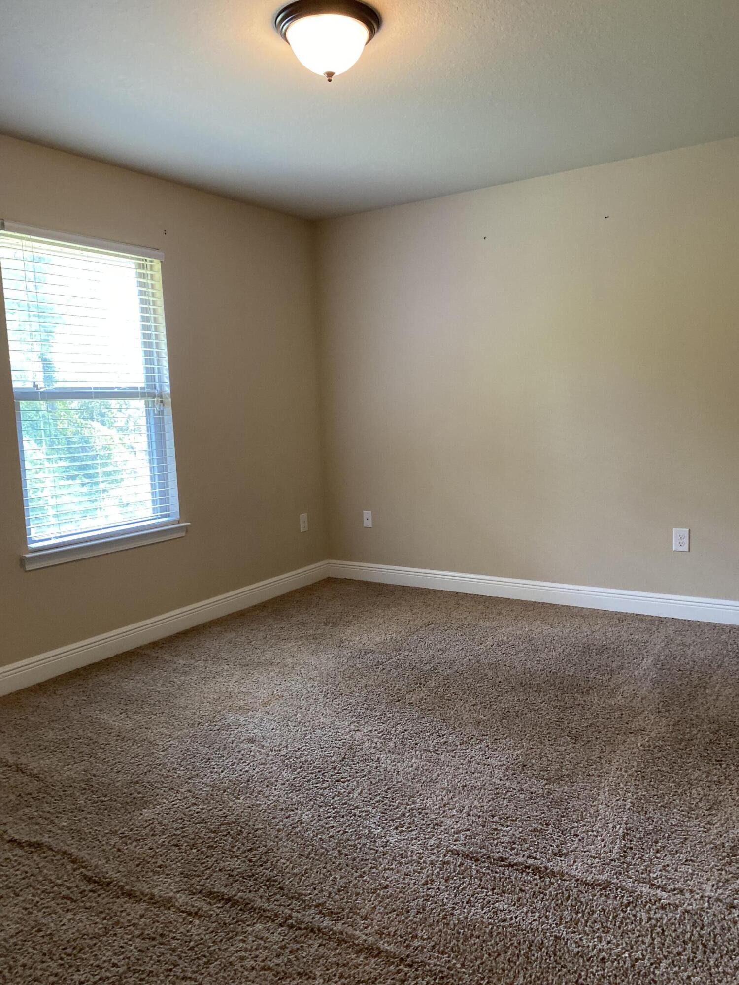 FOX VALLEY - Residential Lease