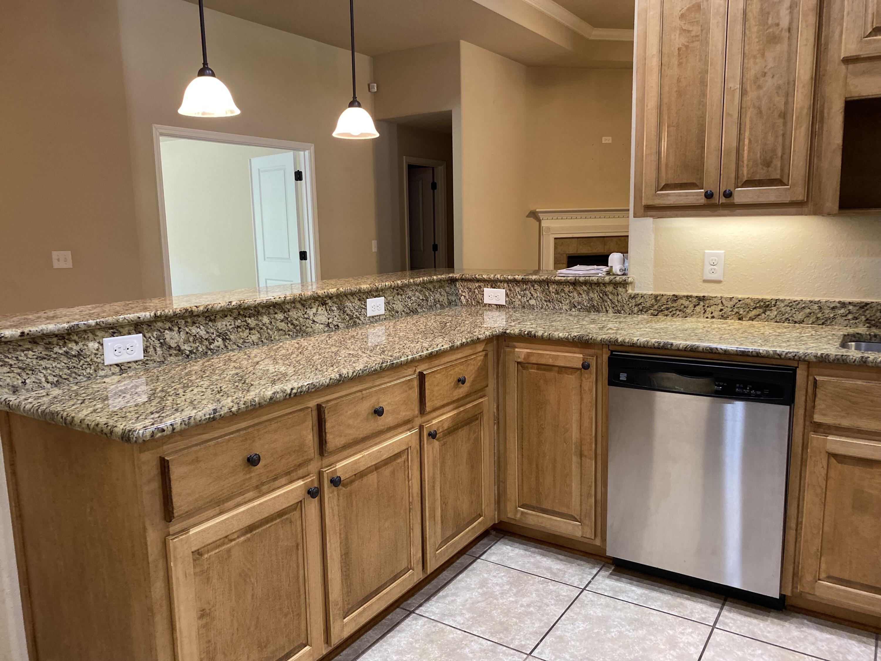 FOX VALLEY - Residential Lease