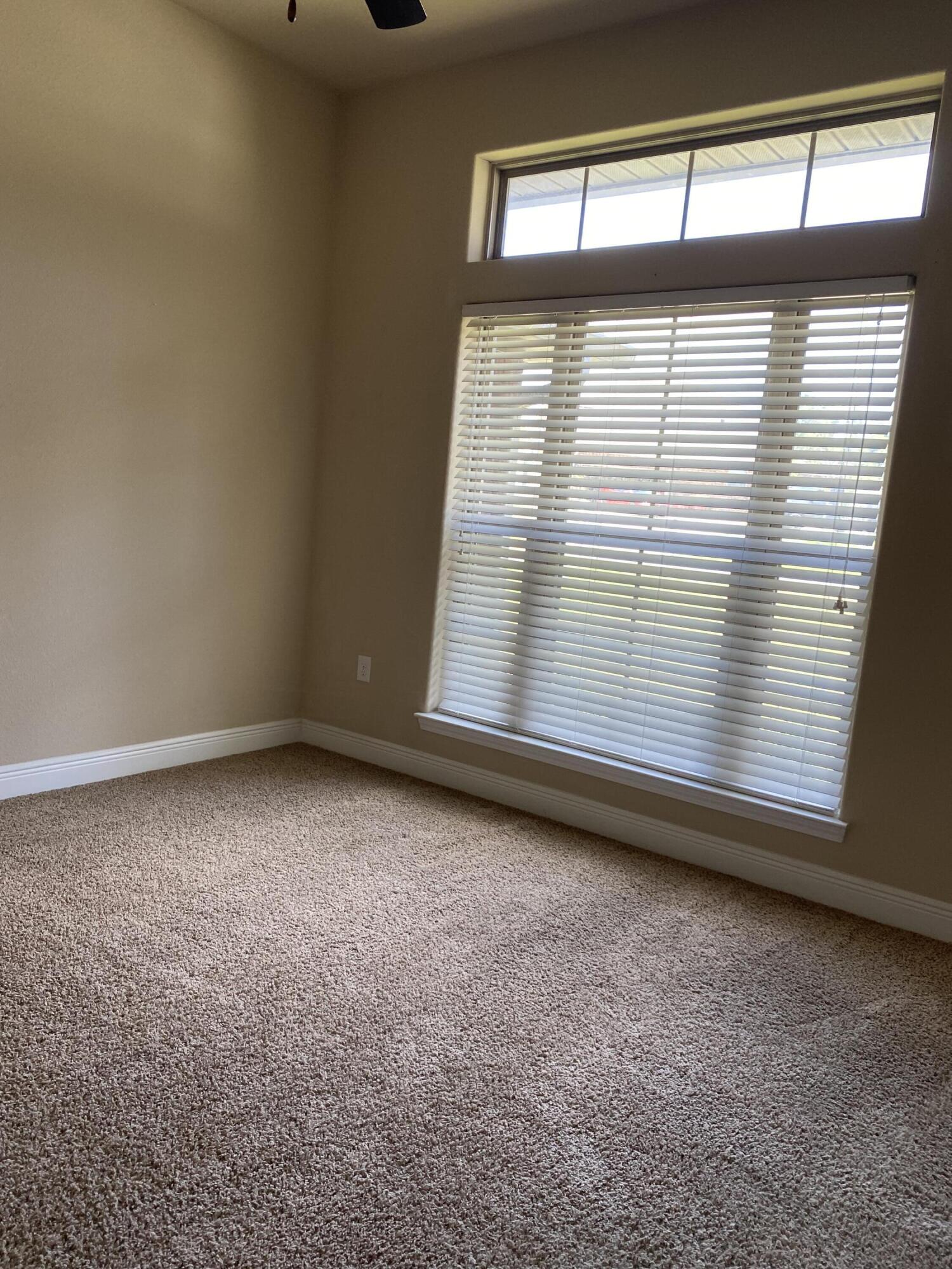 FOX VALLEY - Residential Lease