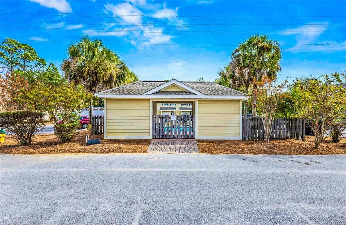 PALMS OF FREEPORT - Residential