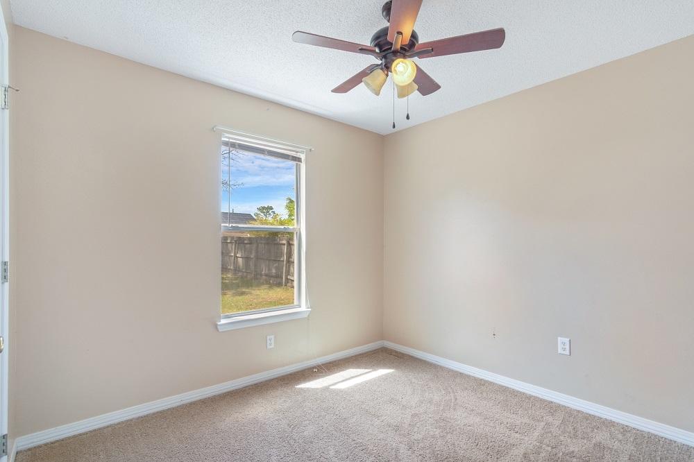 SUGAR CREEK S/D - Residential Lease