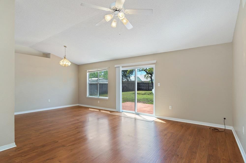 SUGAR CREEK S/D - Residential Lease